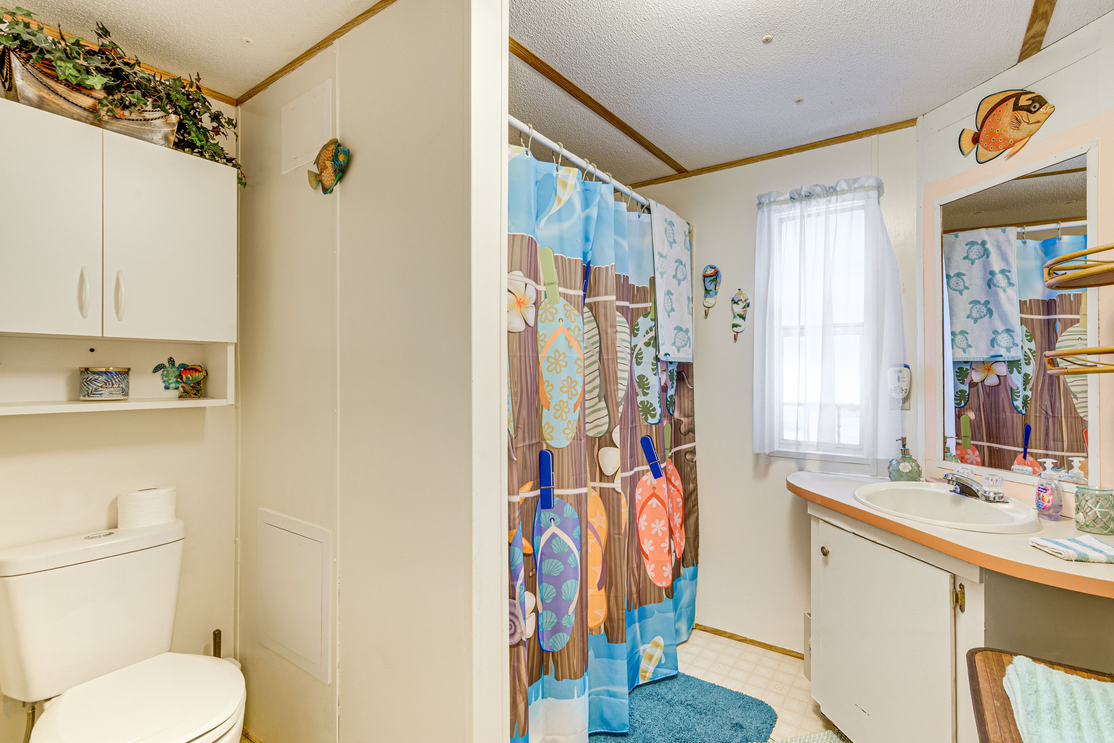 Bathroom | Towels Provided