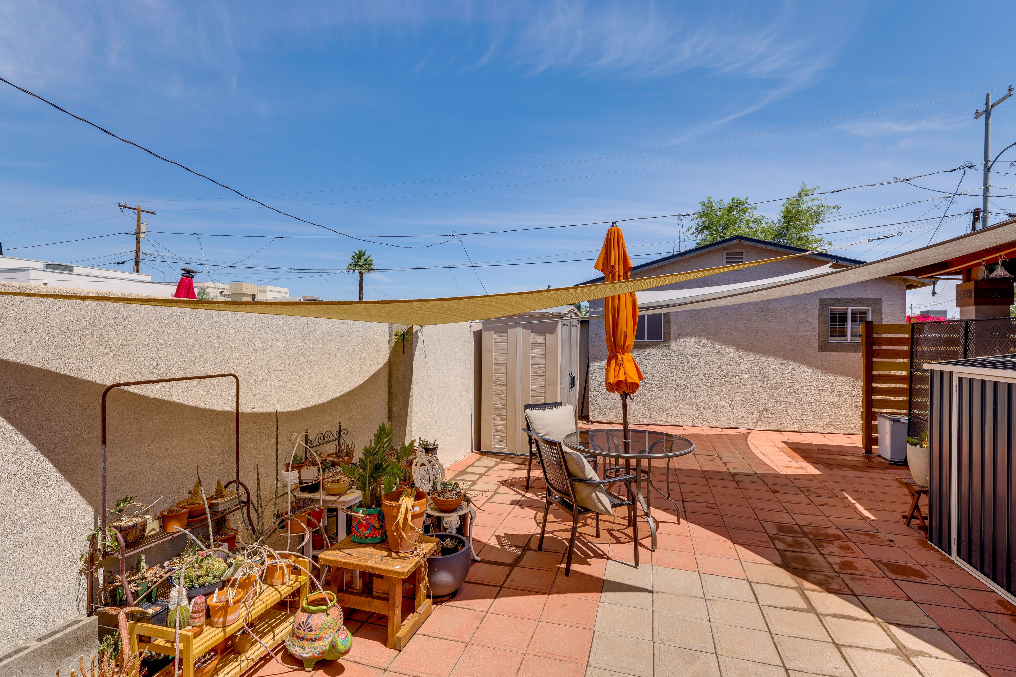 Private Patio | Gas Grill