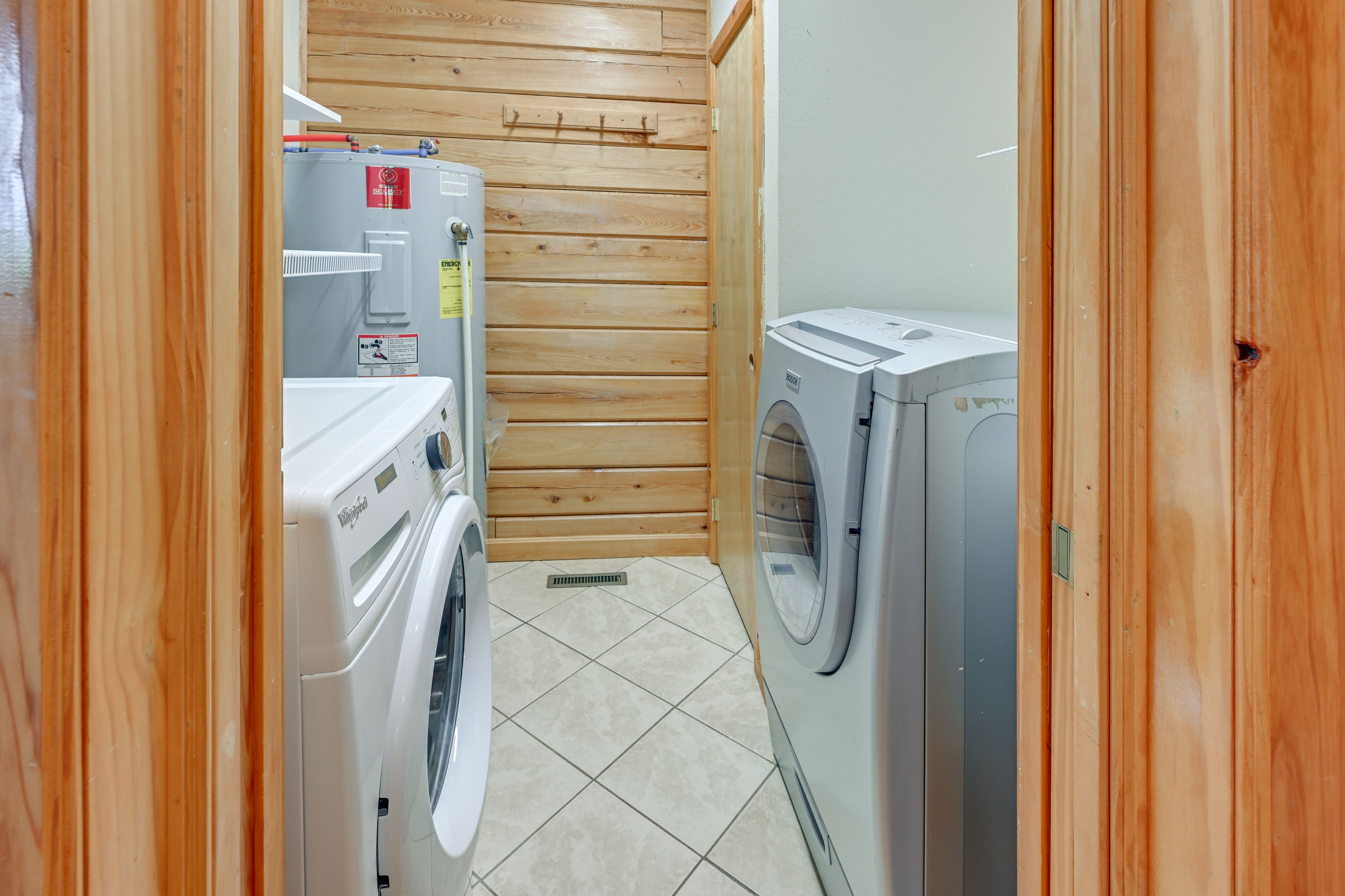 Laundry Room 2 | 2nd Floor