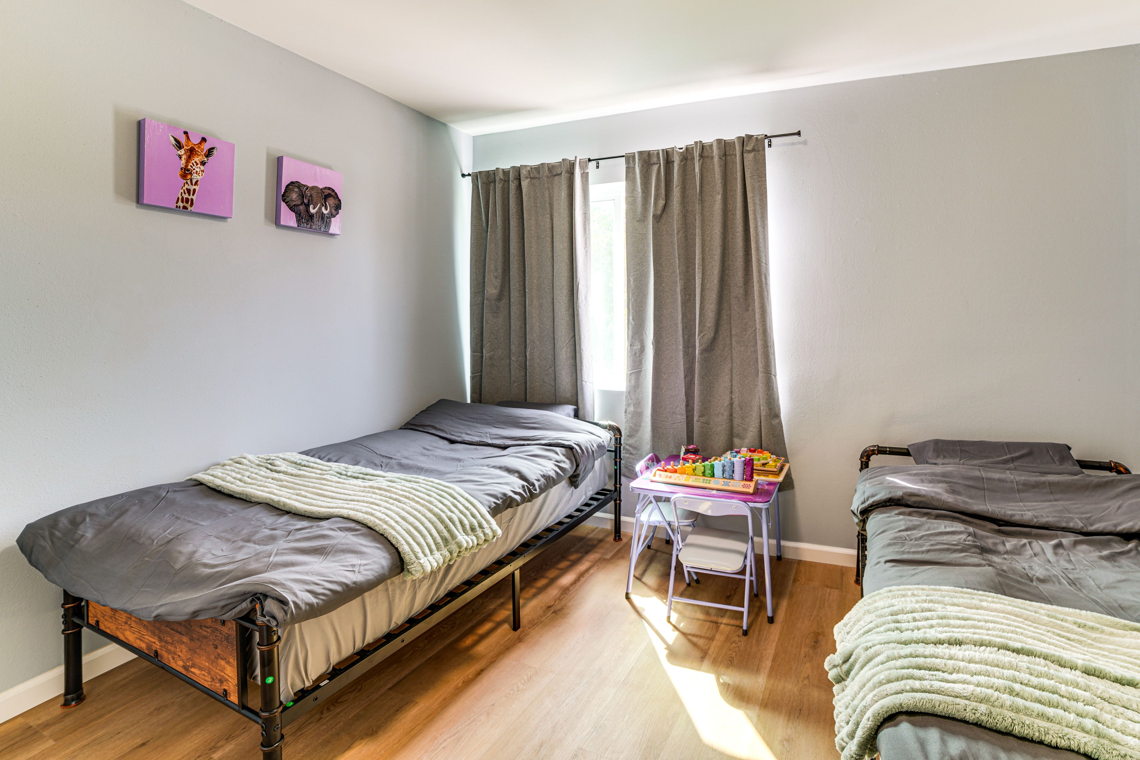 Bedroom 4 | 2 Twin Beds | Lower Floor