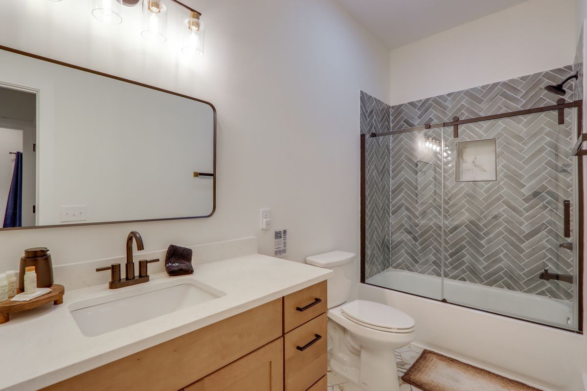 Full bathroom