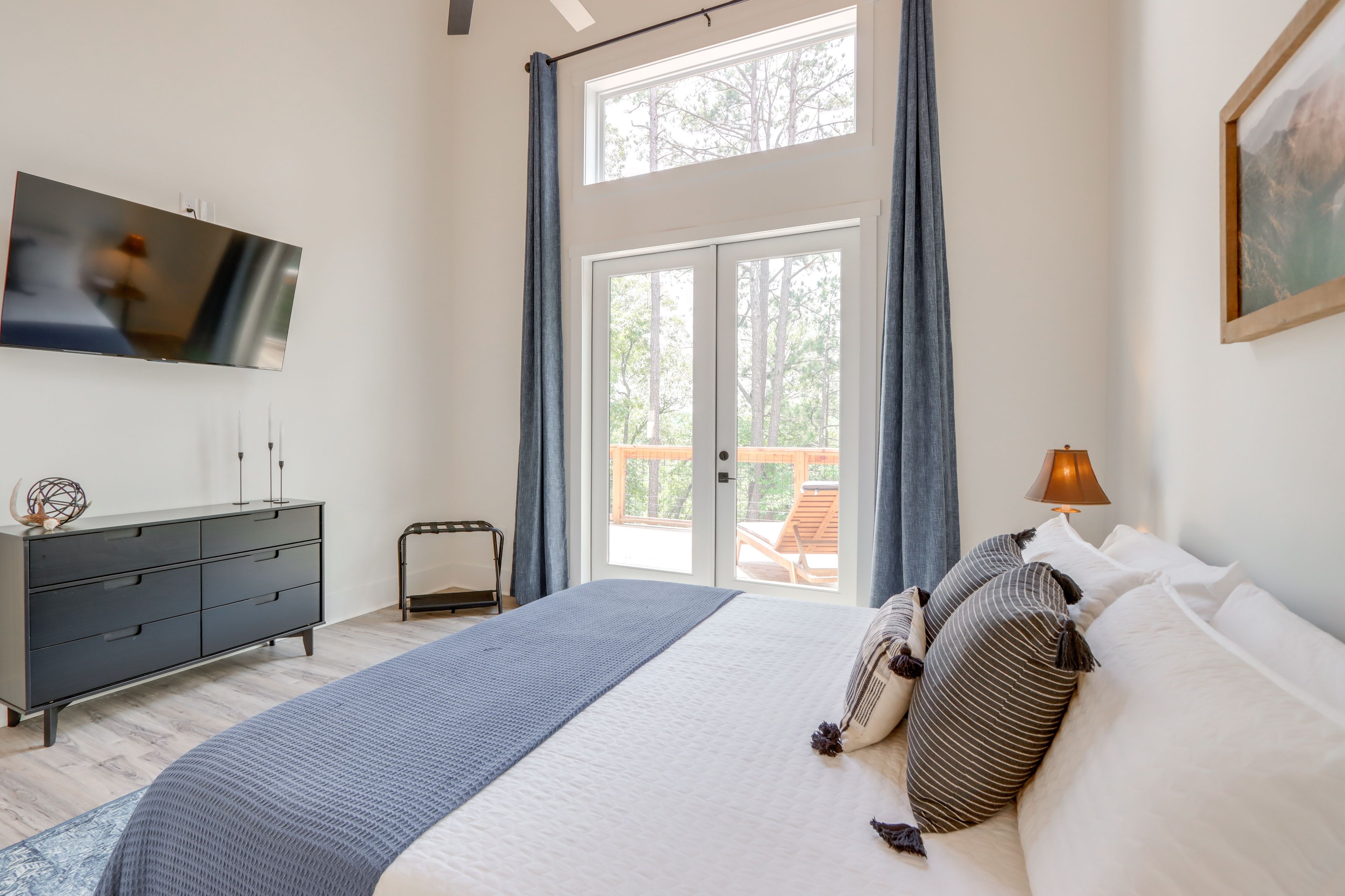 Bedroom 1 | 2nd Floor | Queen Bed | Linens Provided
