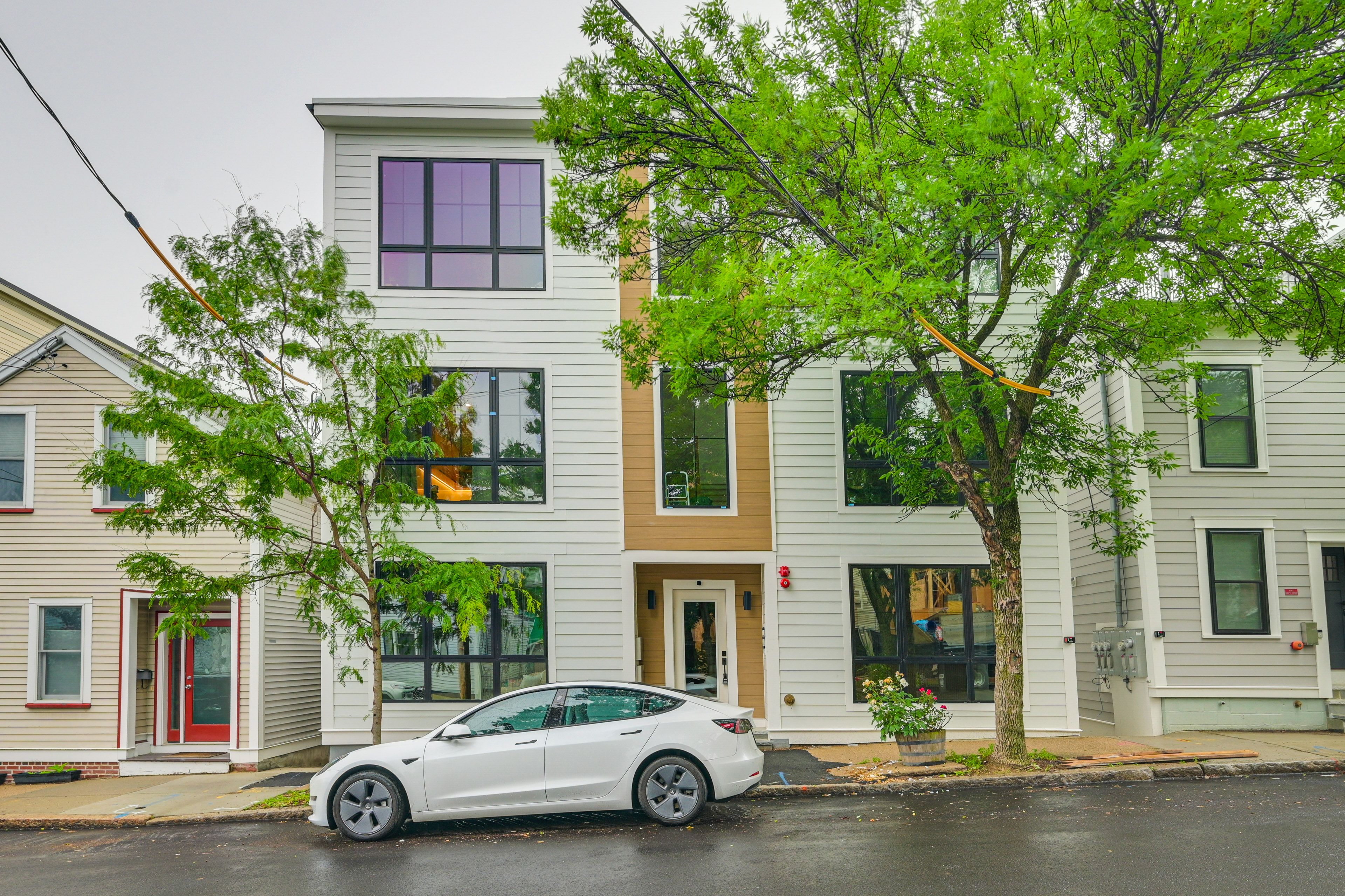 Property Exterior | Single-Story Unit | 2nd-Floor Condo