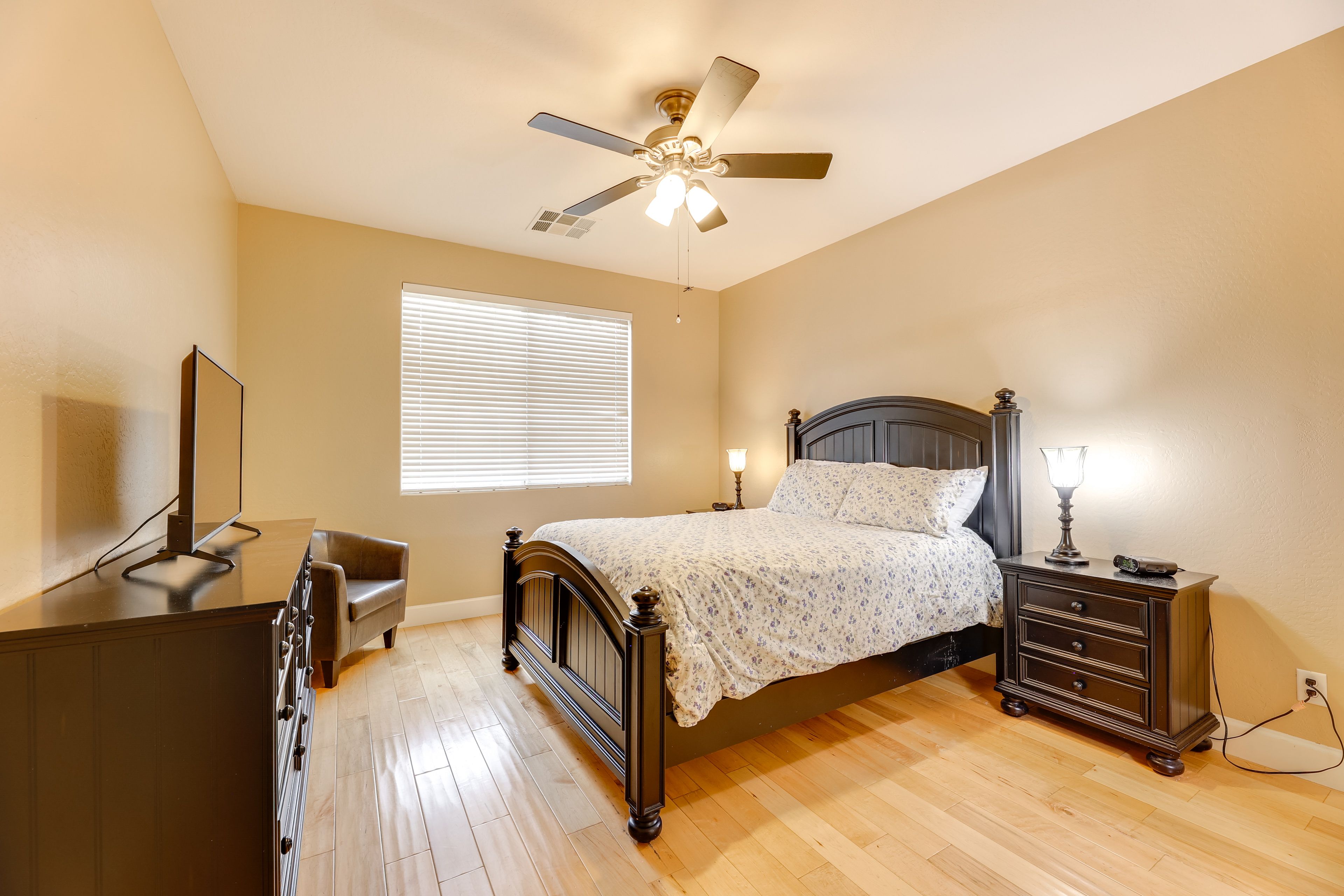 Bedroom 1 | Queen Bed | Linens Provided