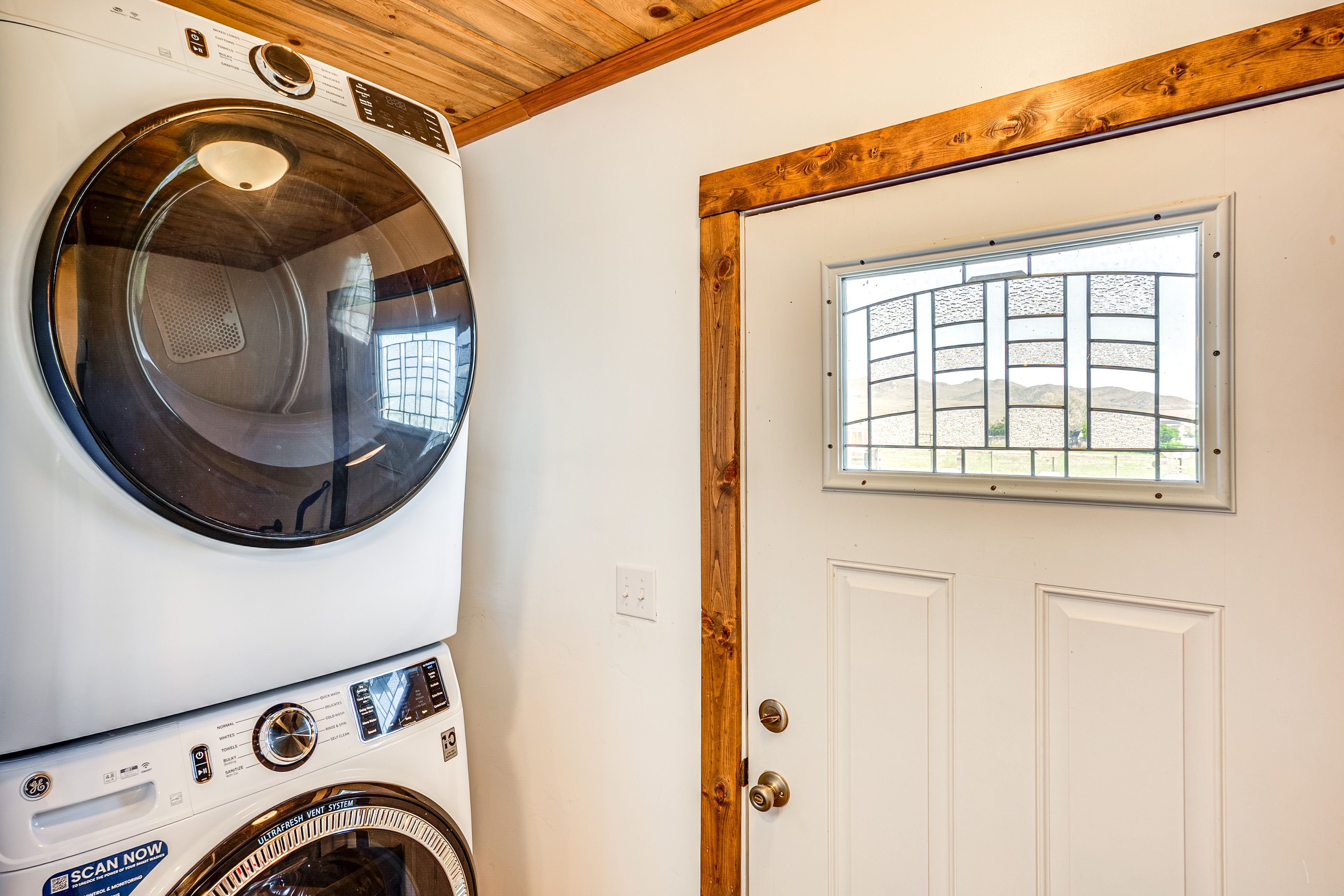 In-Unit Laundry