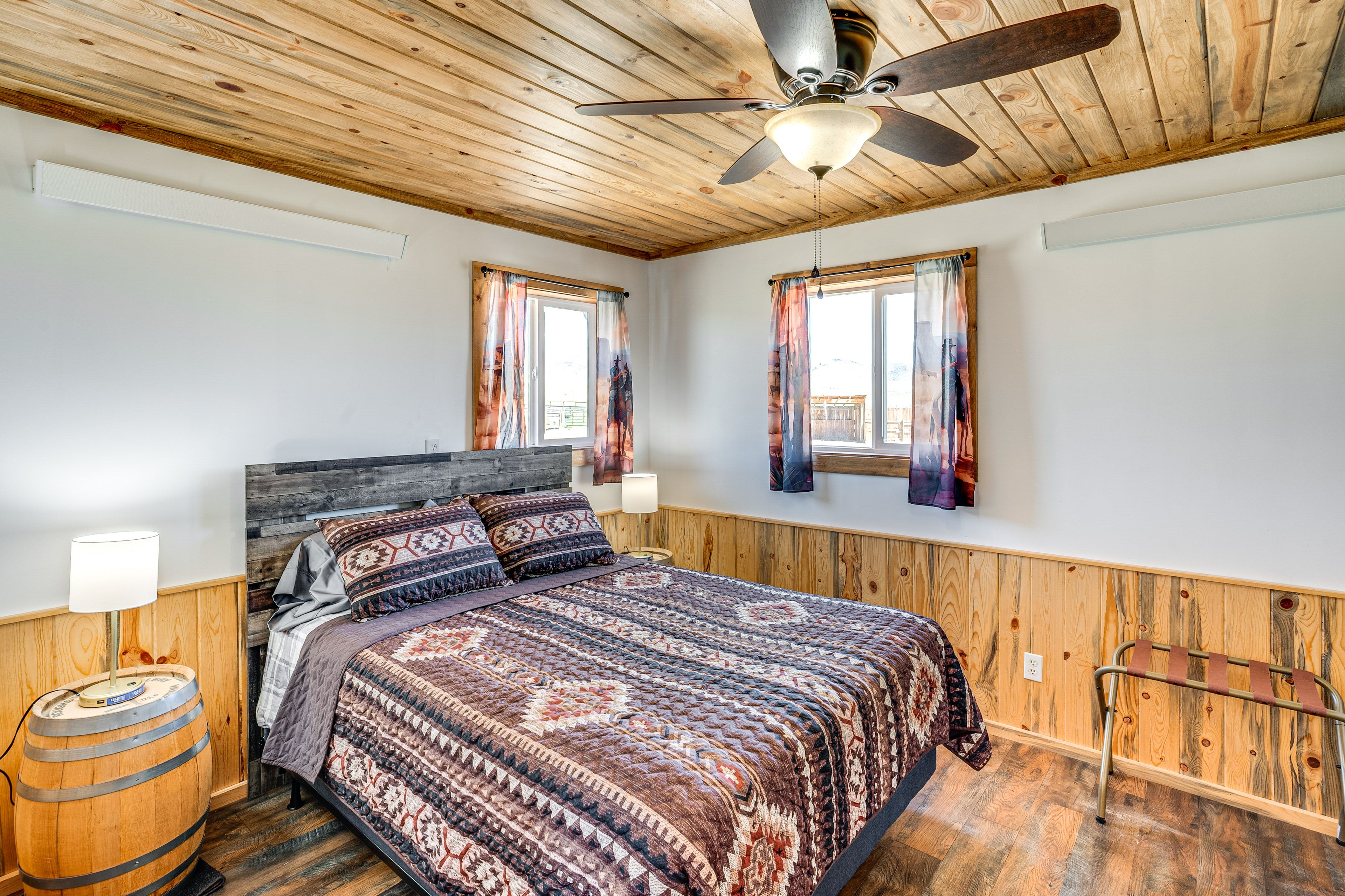 Bedroom 1 | Queen Bed | Linens Provided