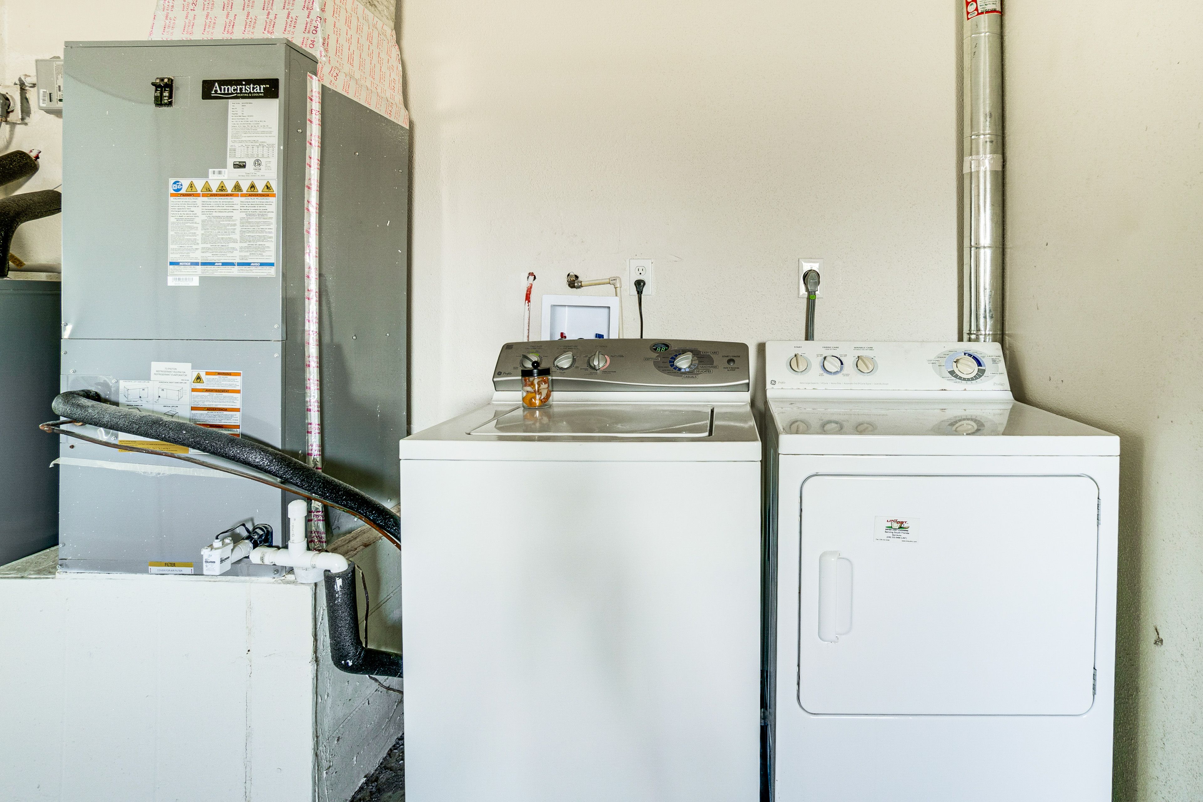 Washer & Dryer