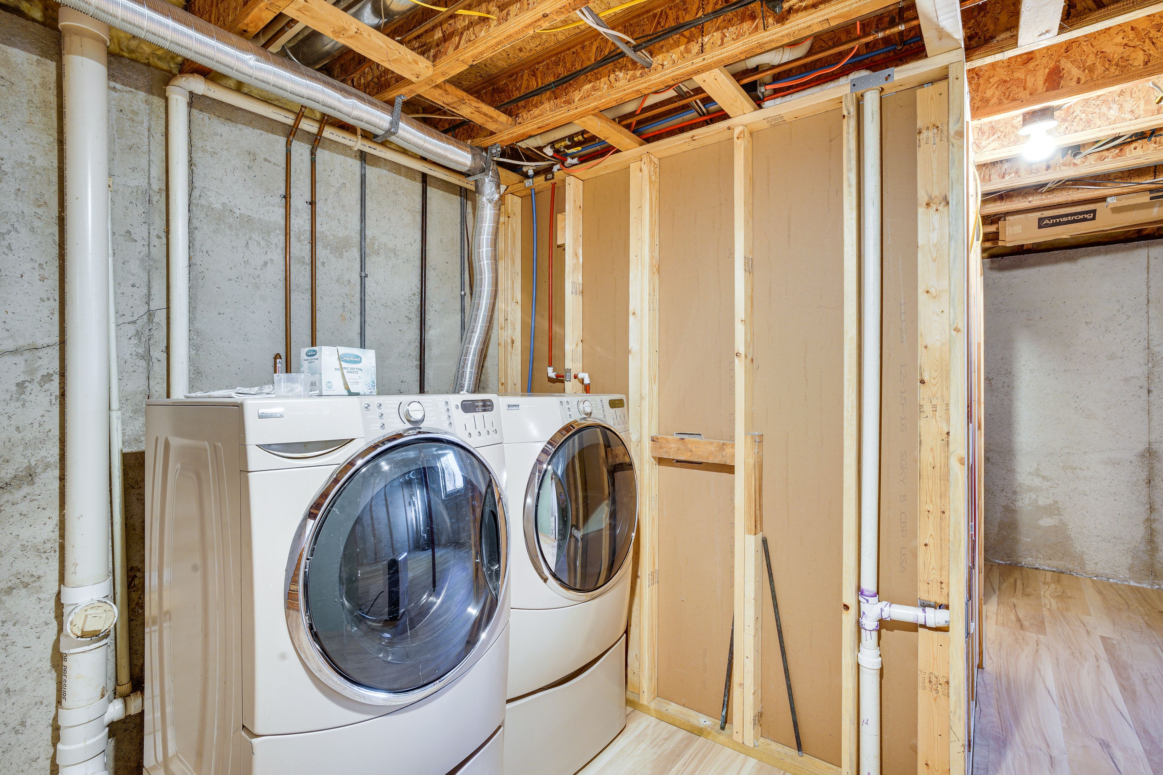 Laundry Room | Basement
