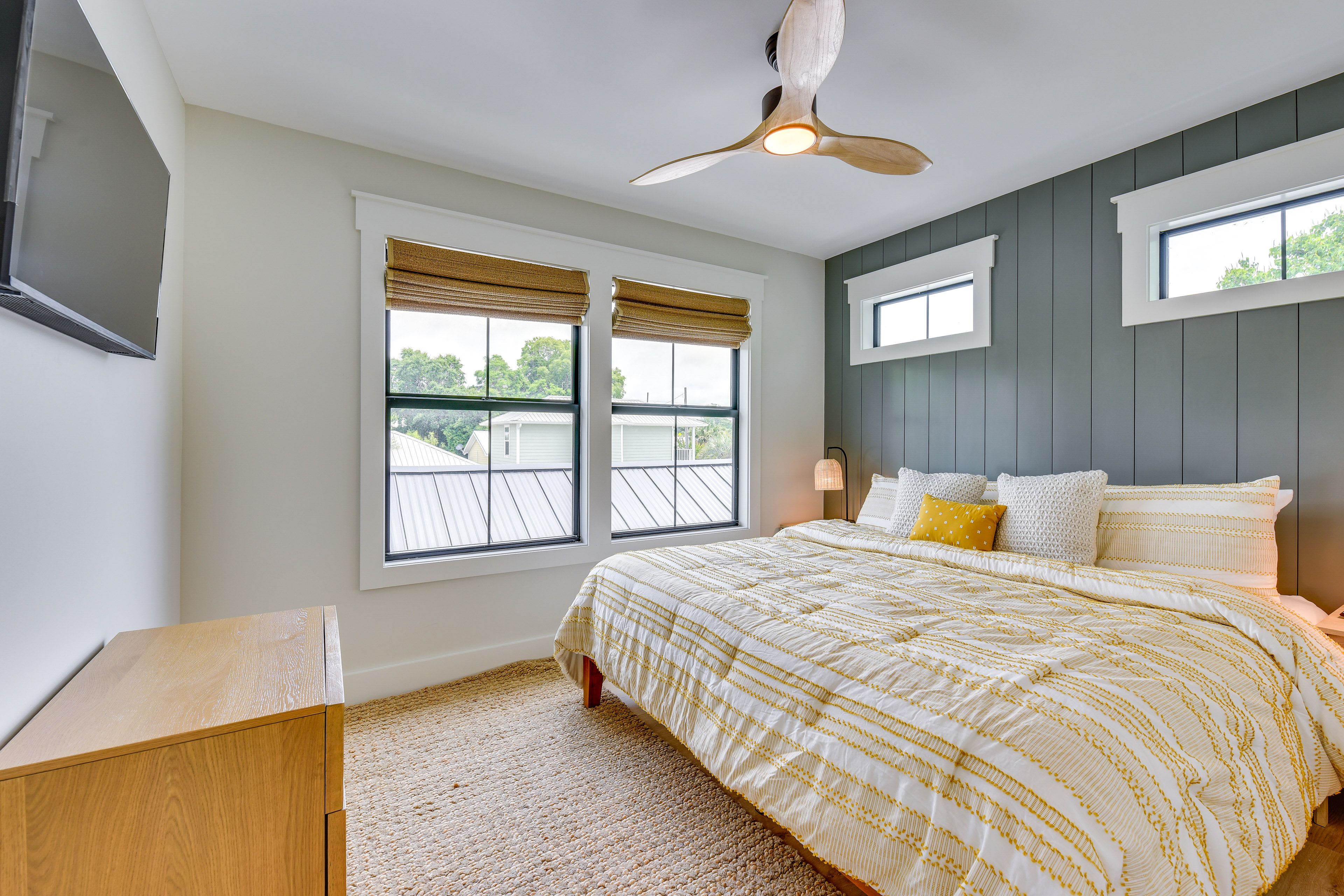 Bedroom 3 | King Bed | 2nd Floor