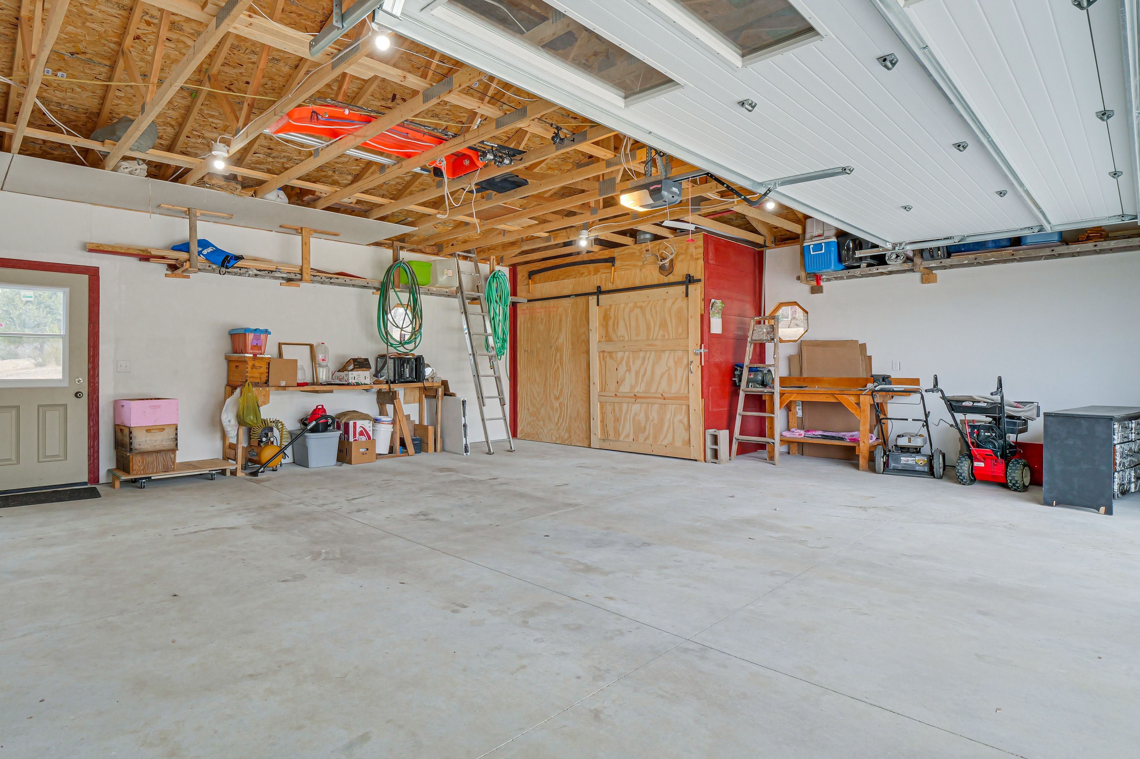 Garage Parking | 2 Vehicles