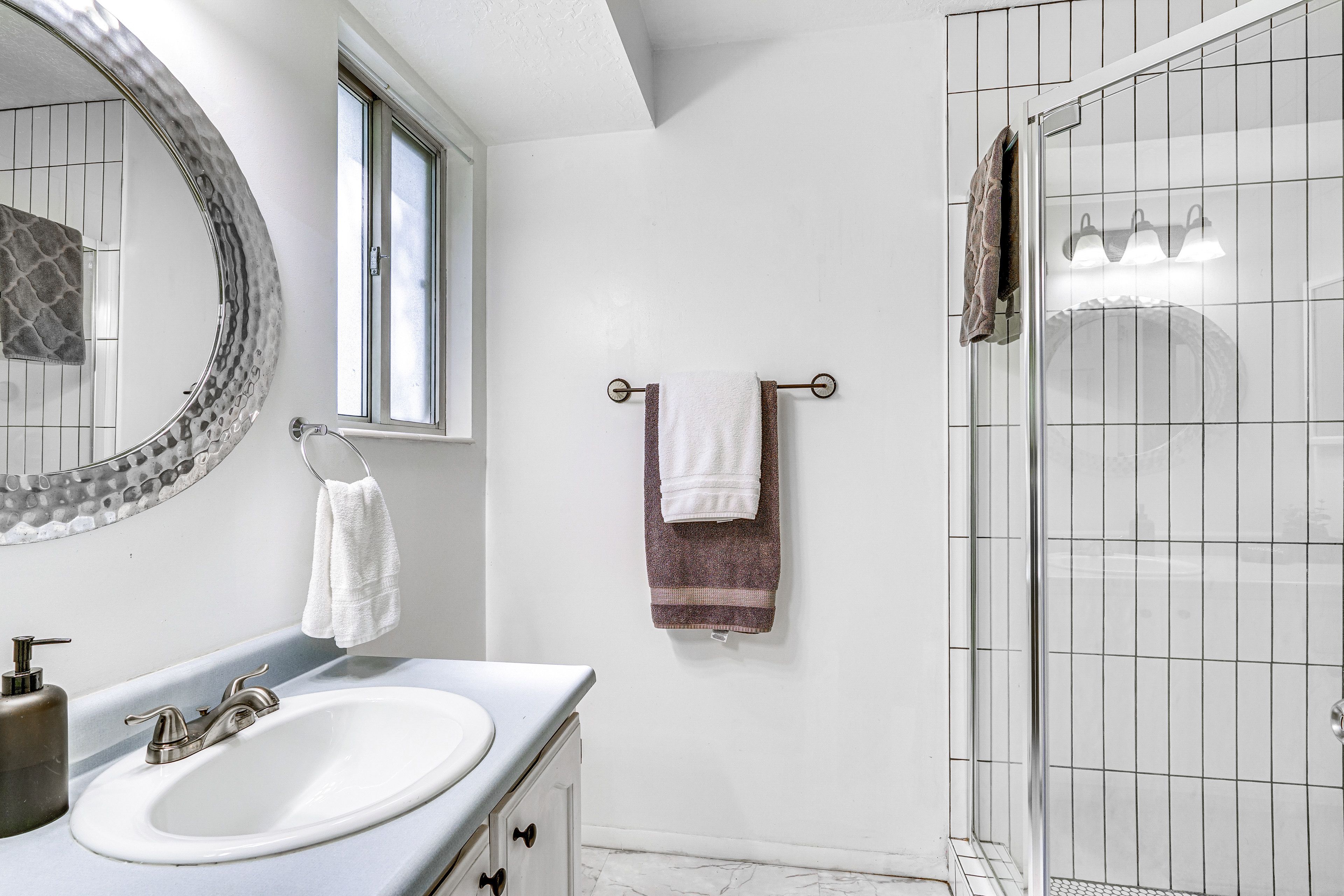 En-Suite Bathroom | 2nd Floor