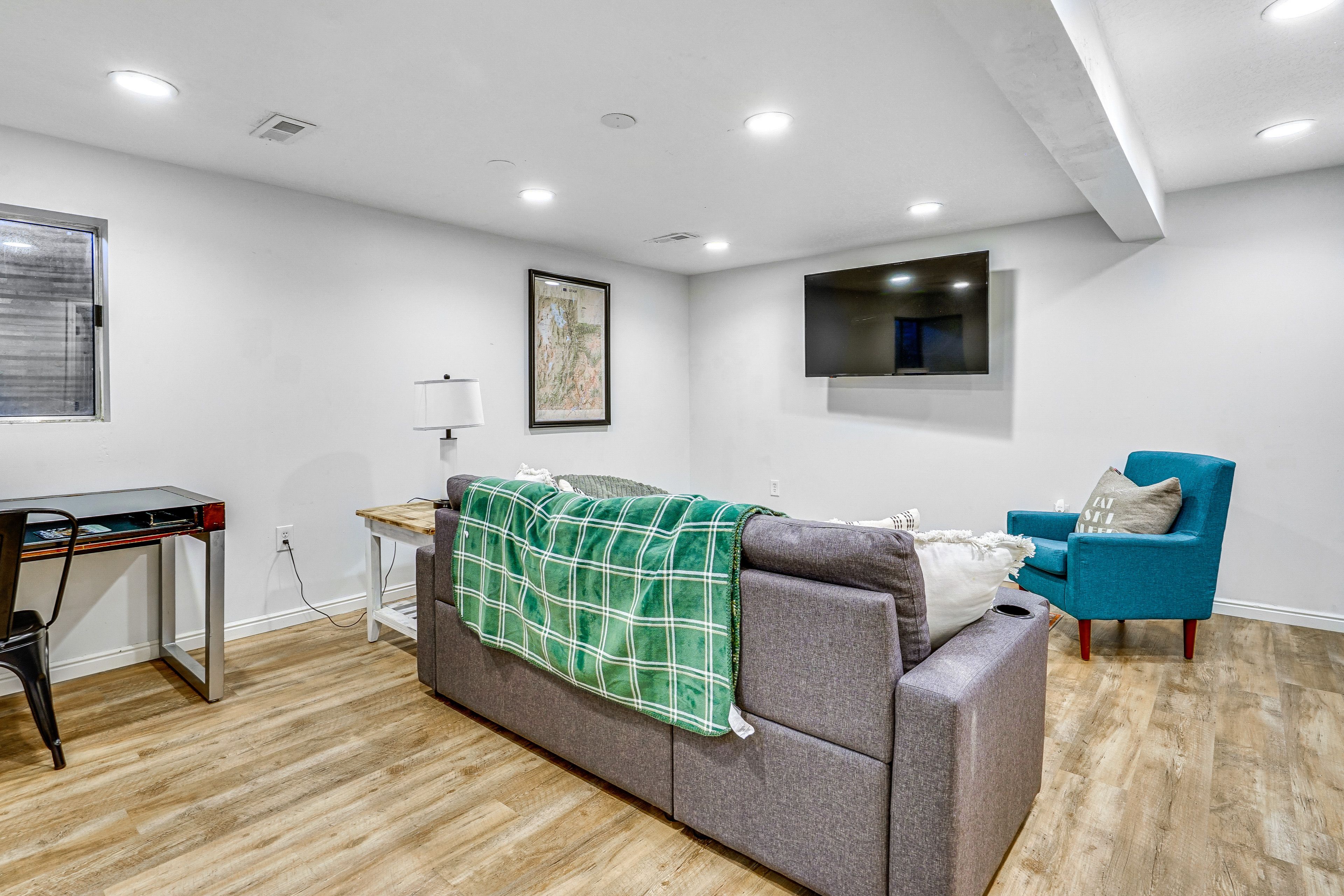 Den | Full Sleeper Sofa | Smart TV | Workspace | Basement