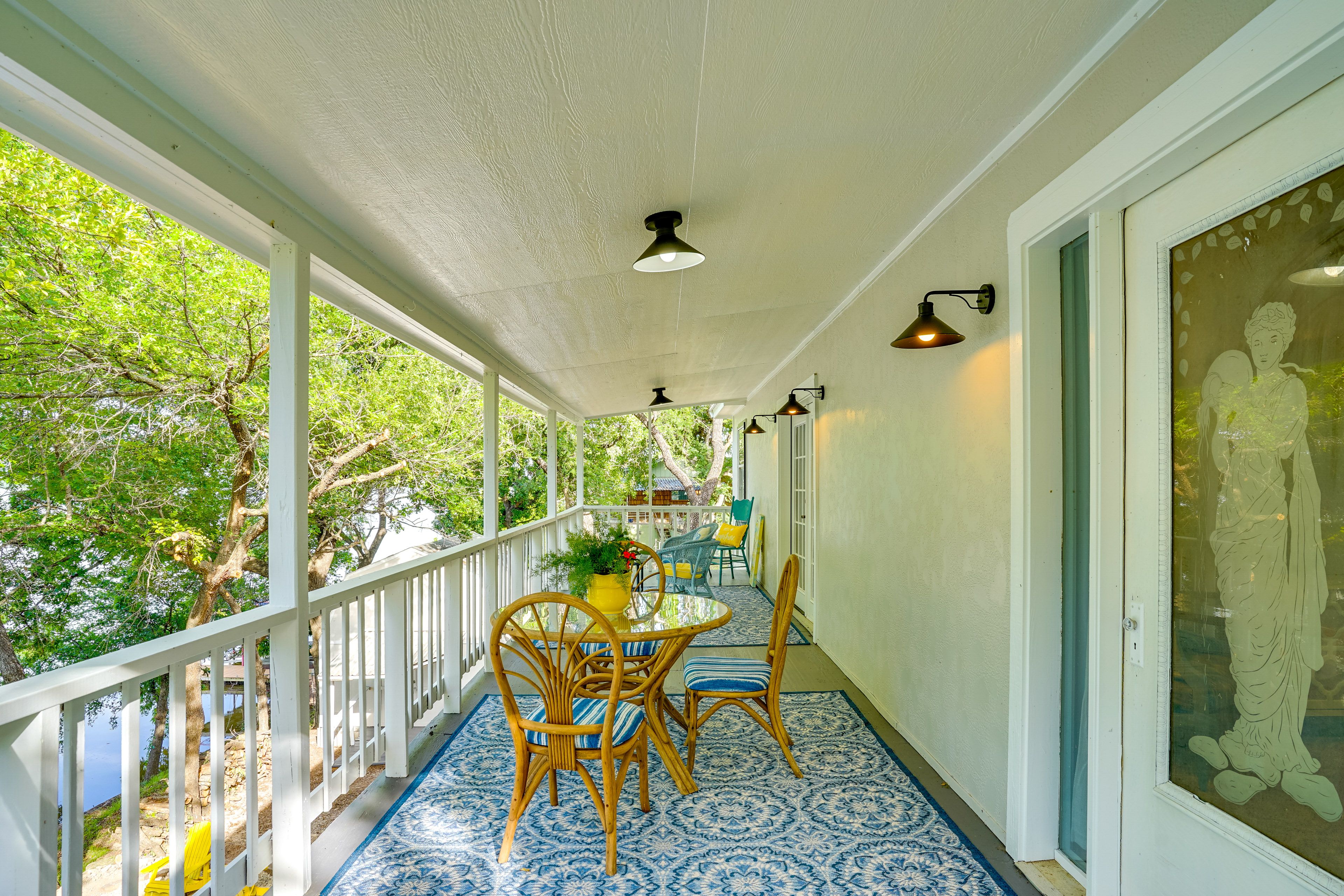 Rear Deck | Outdoor Dining