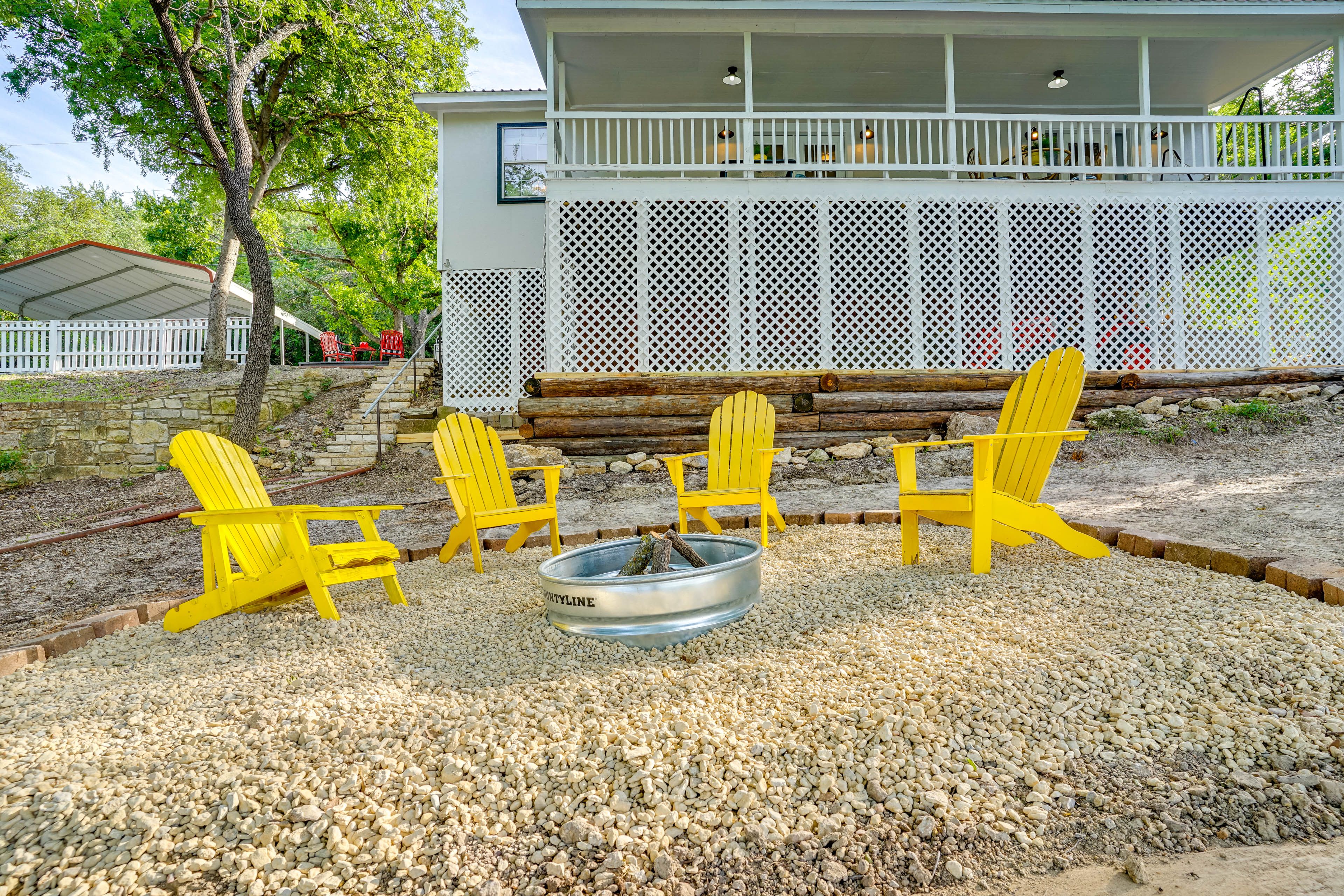 Backyard | Fire Pit