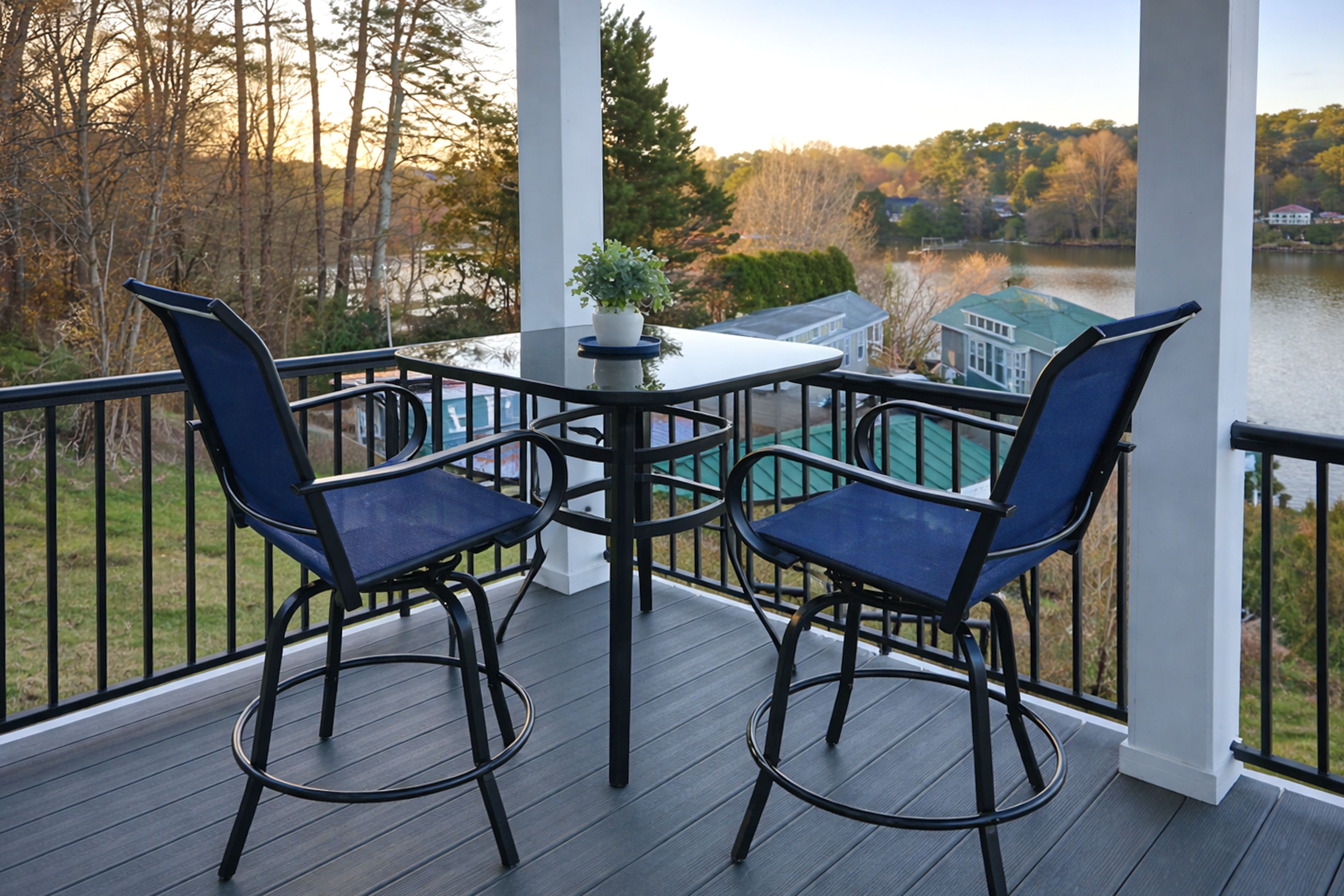 Front Porch | Outdoor Dining | Lake Views