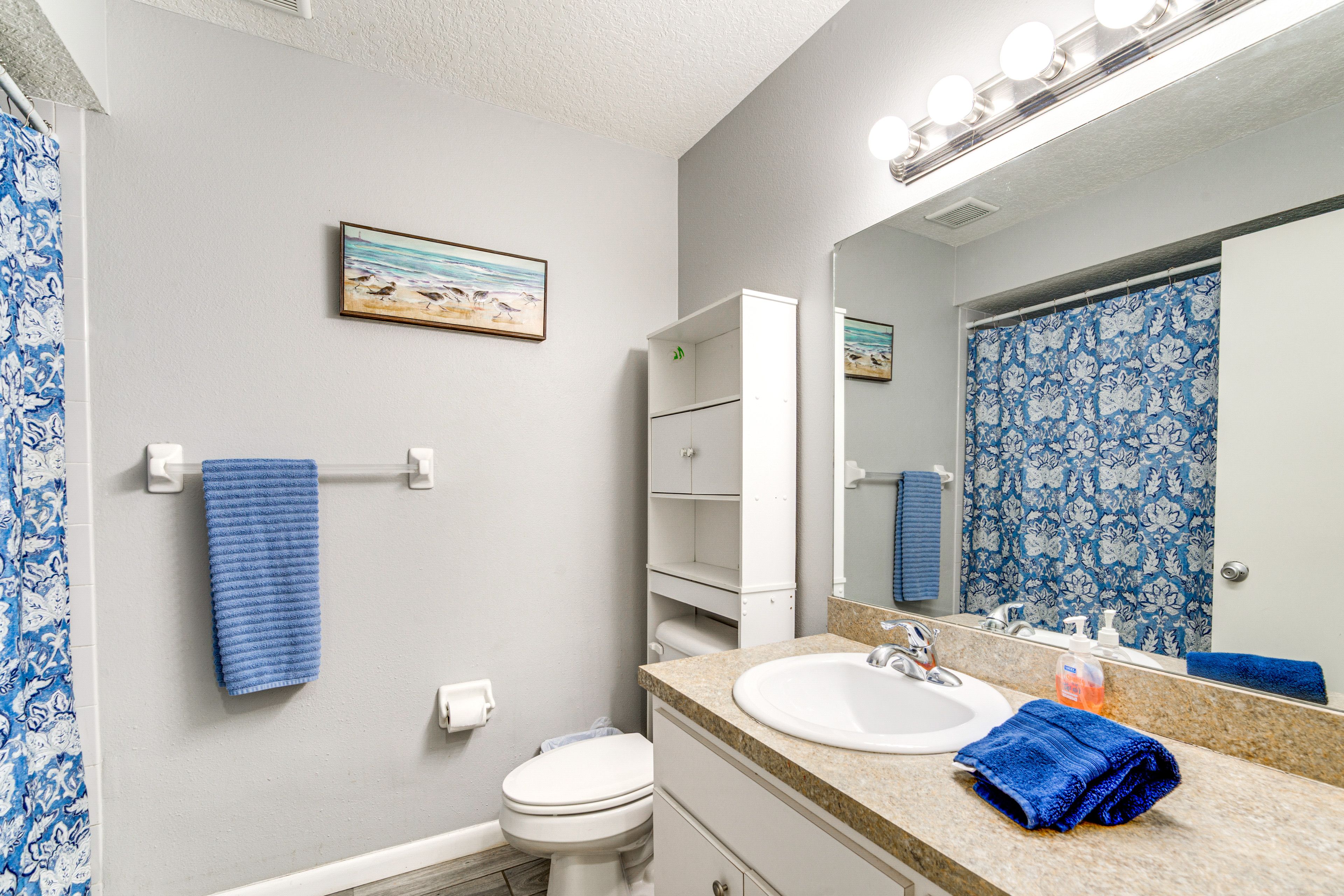 Full Bathroom