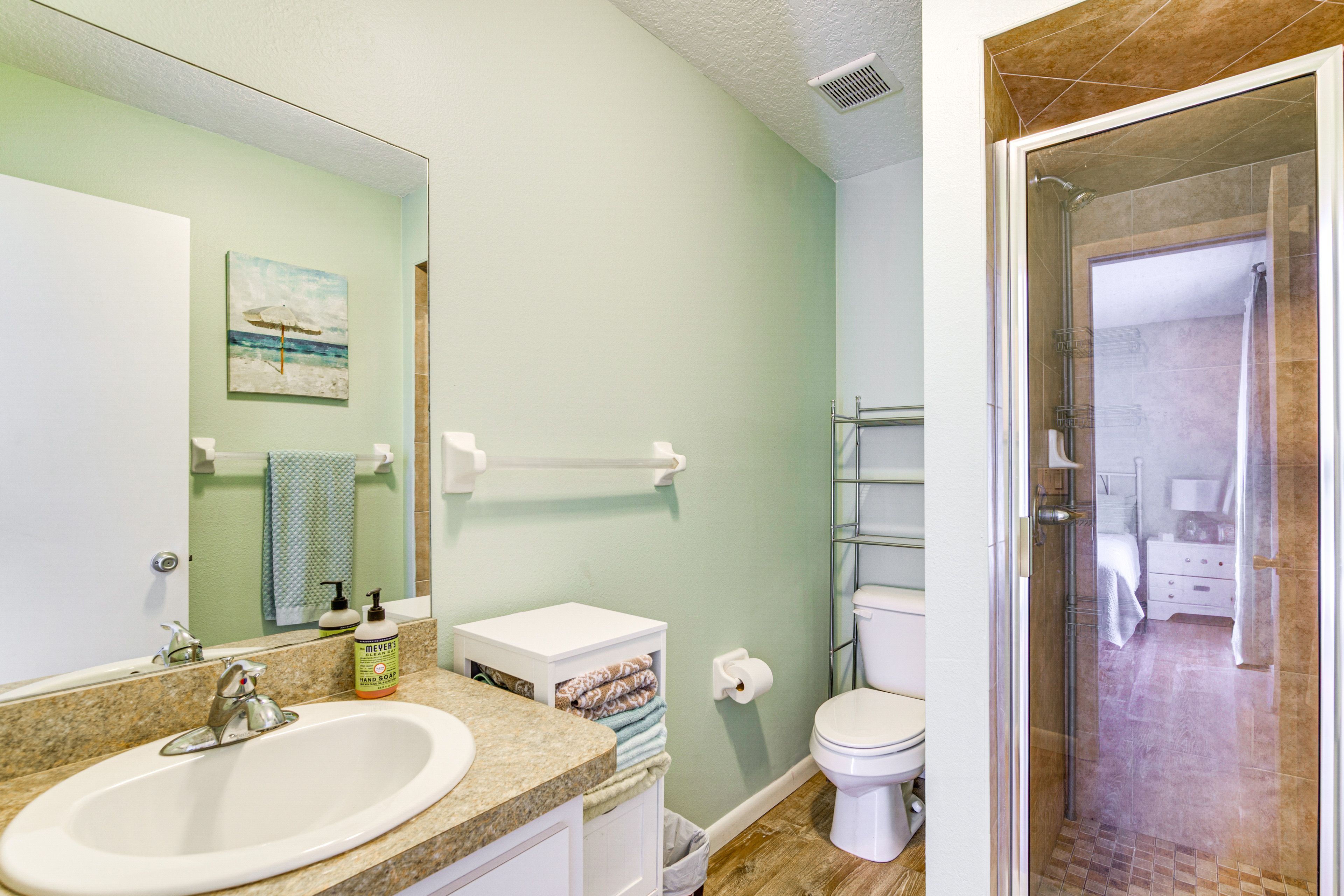 En-Suite Bathroom