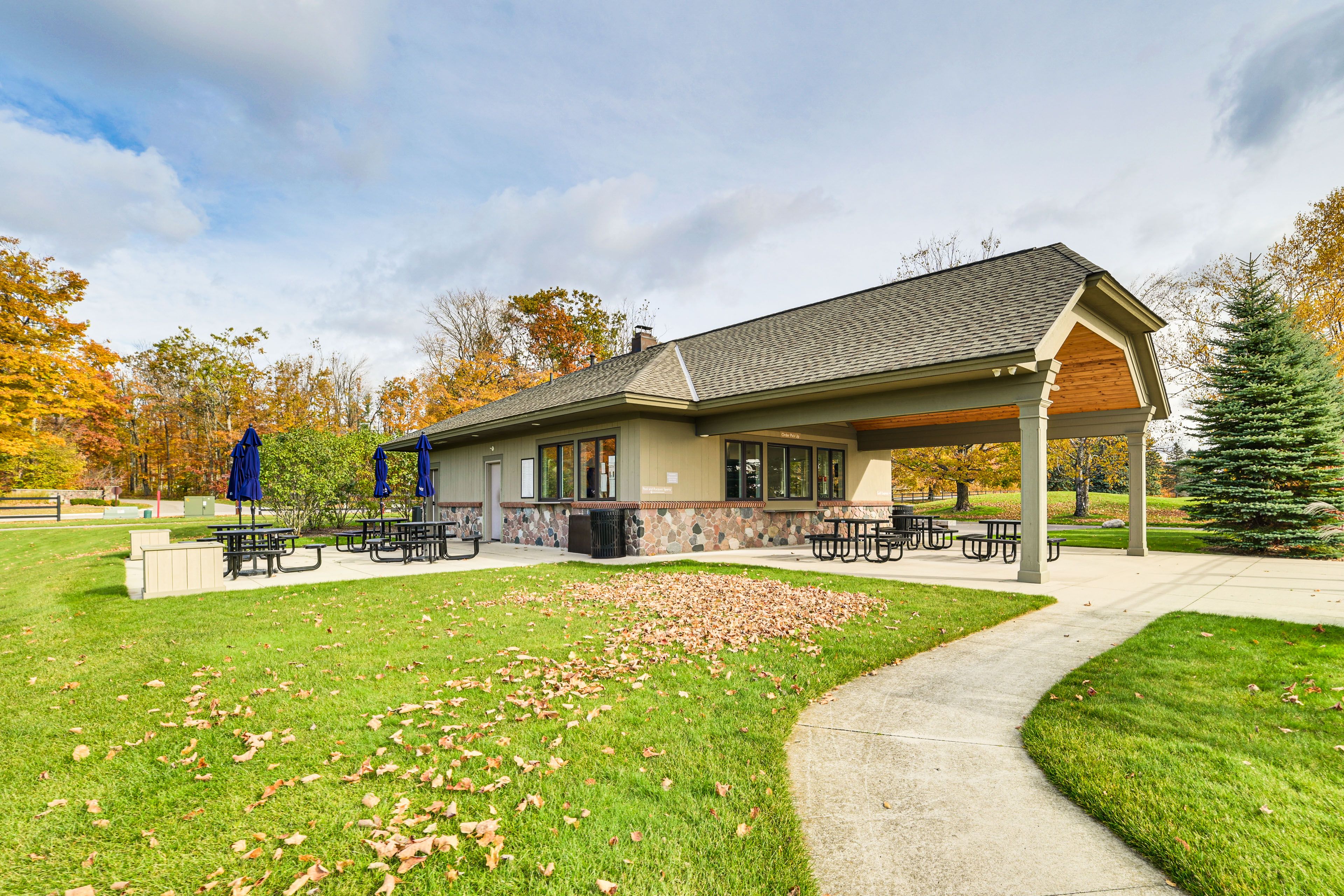 Birchwood Farms | Community Amenities (w/ Fee)