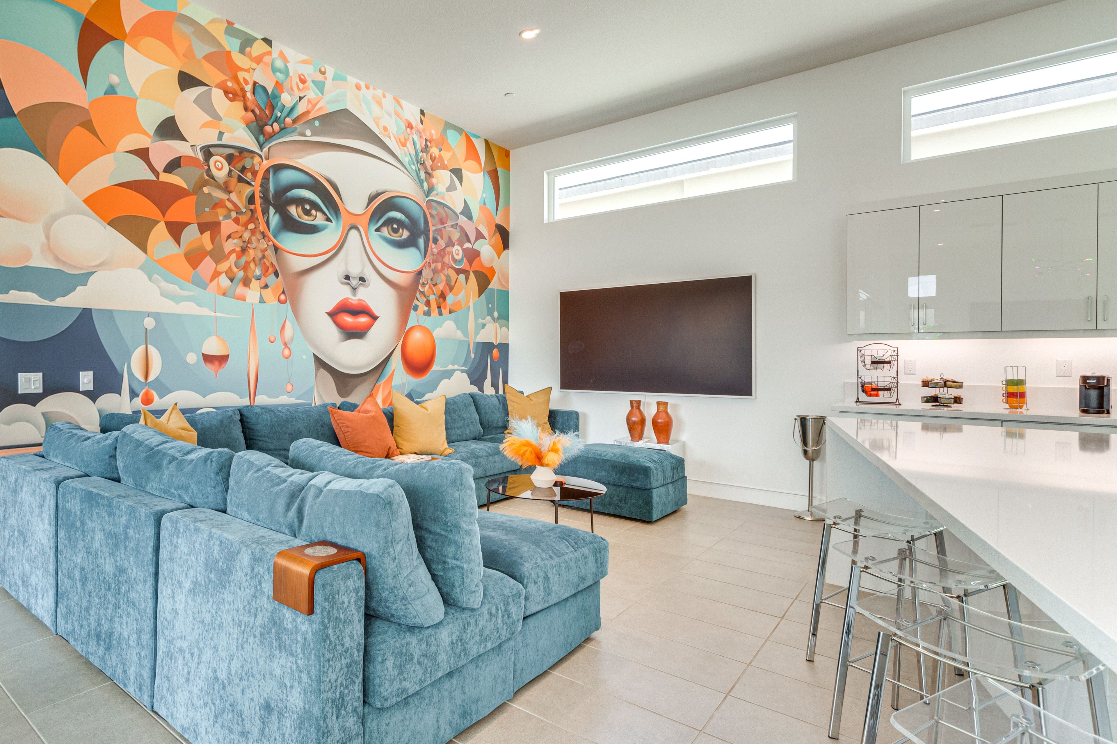 Living Room | Free WiFi | Central A/C & Heat | Smart TV