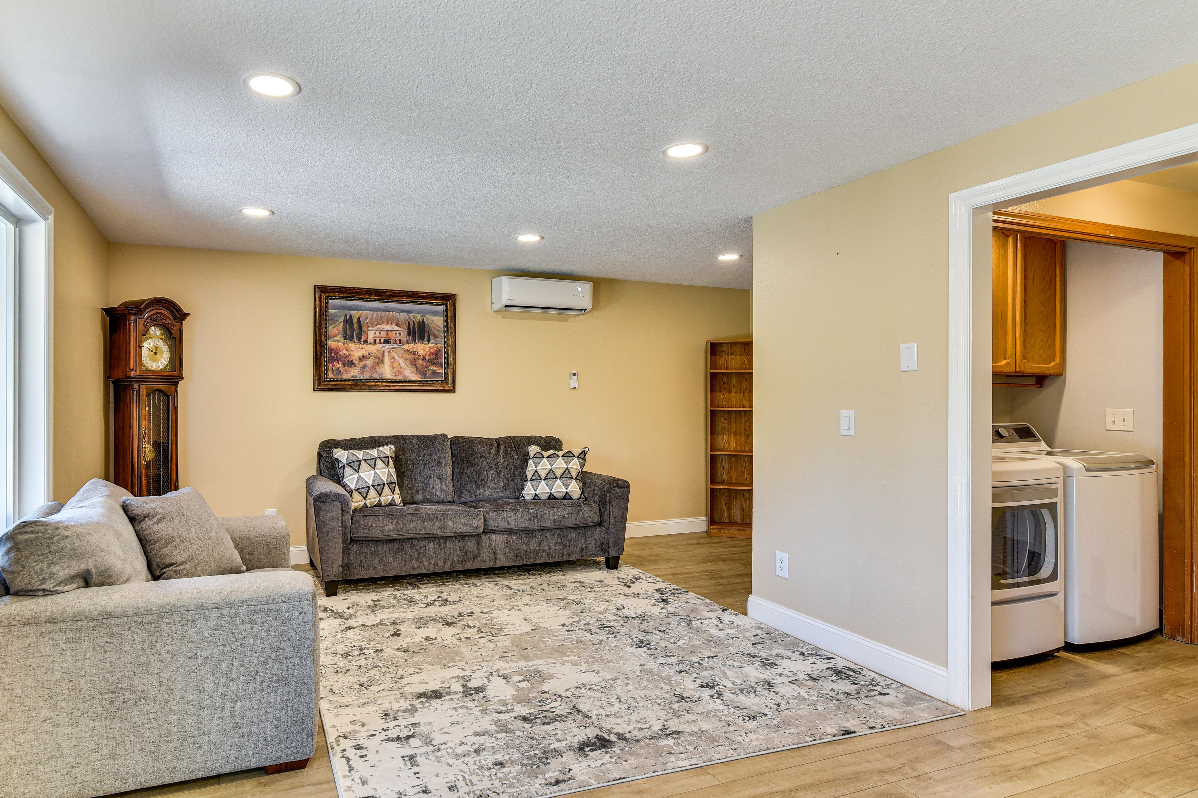 Additional Living Area | 1st Floor | Queen Sleeper Sofa