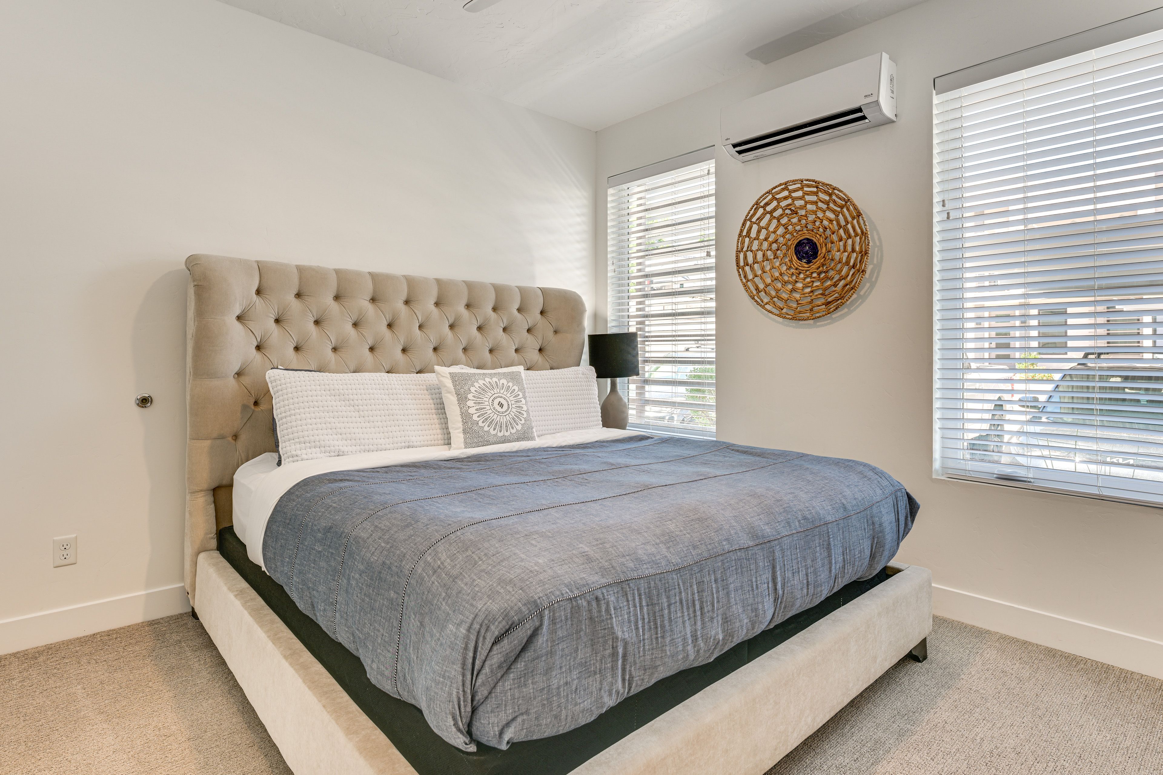 Bedroom 1 | King Bed | 1st Floor