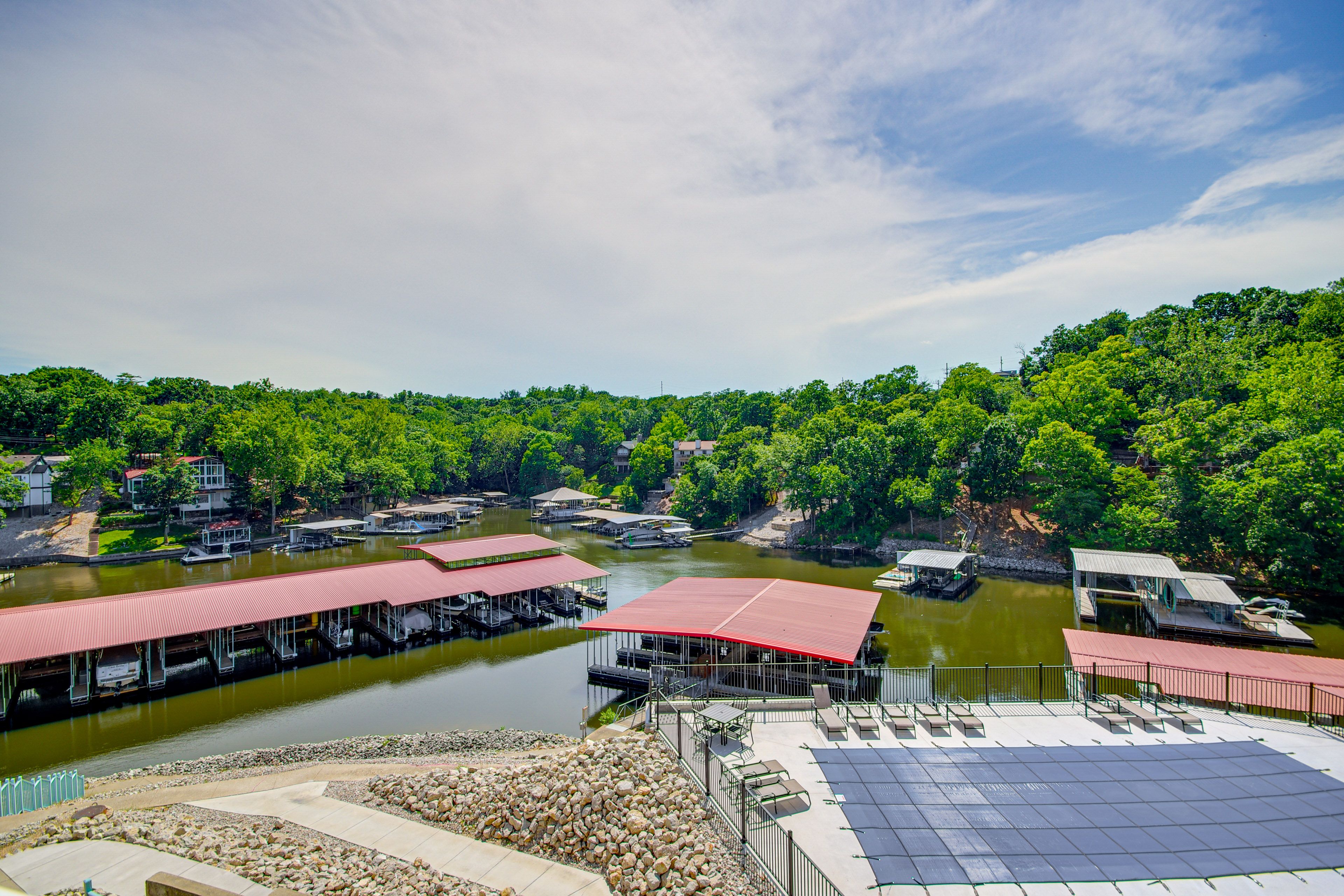 Highland Shores Community | Marina & Pool