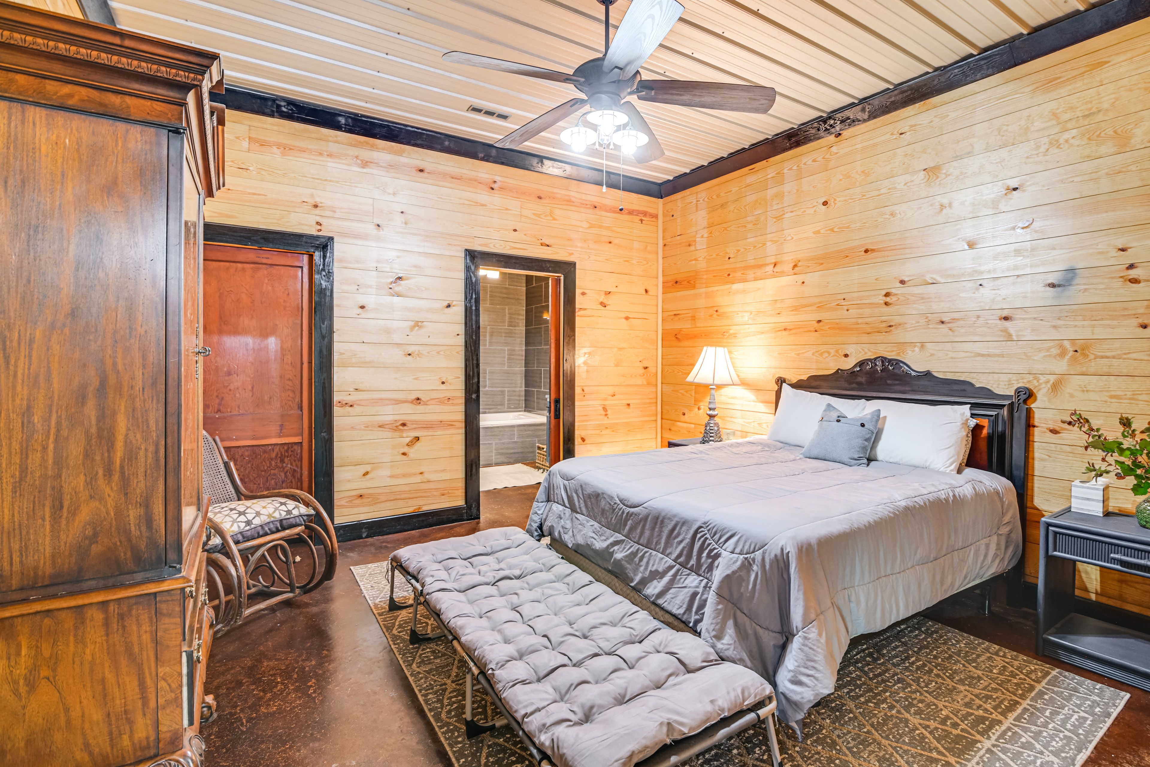 Bedroom 4 | Full Bed | Lower Floor