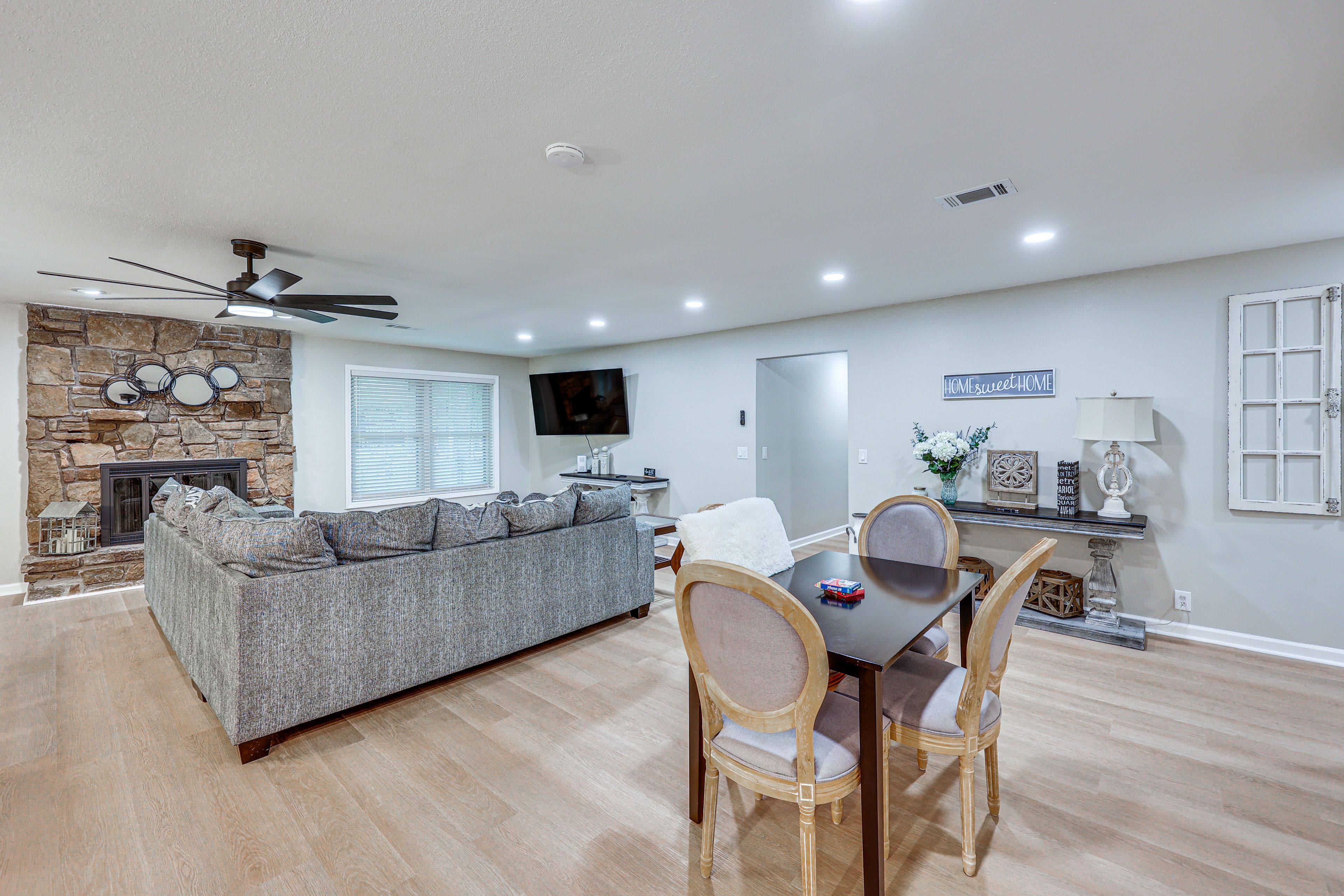 Dining Area | Open Floor Plan