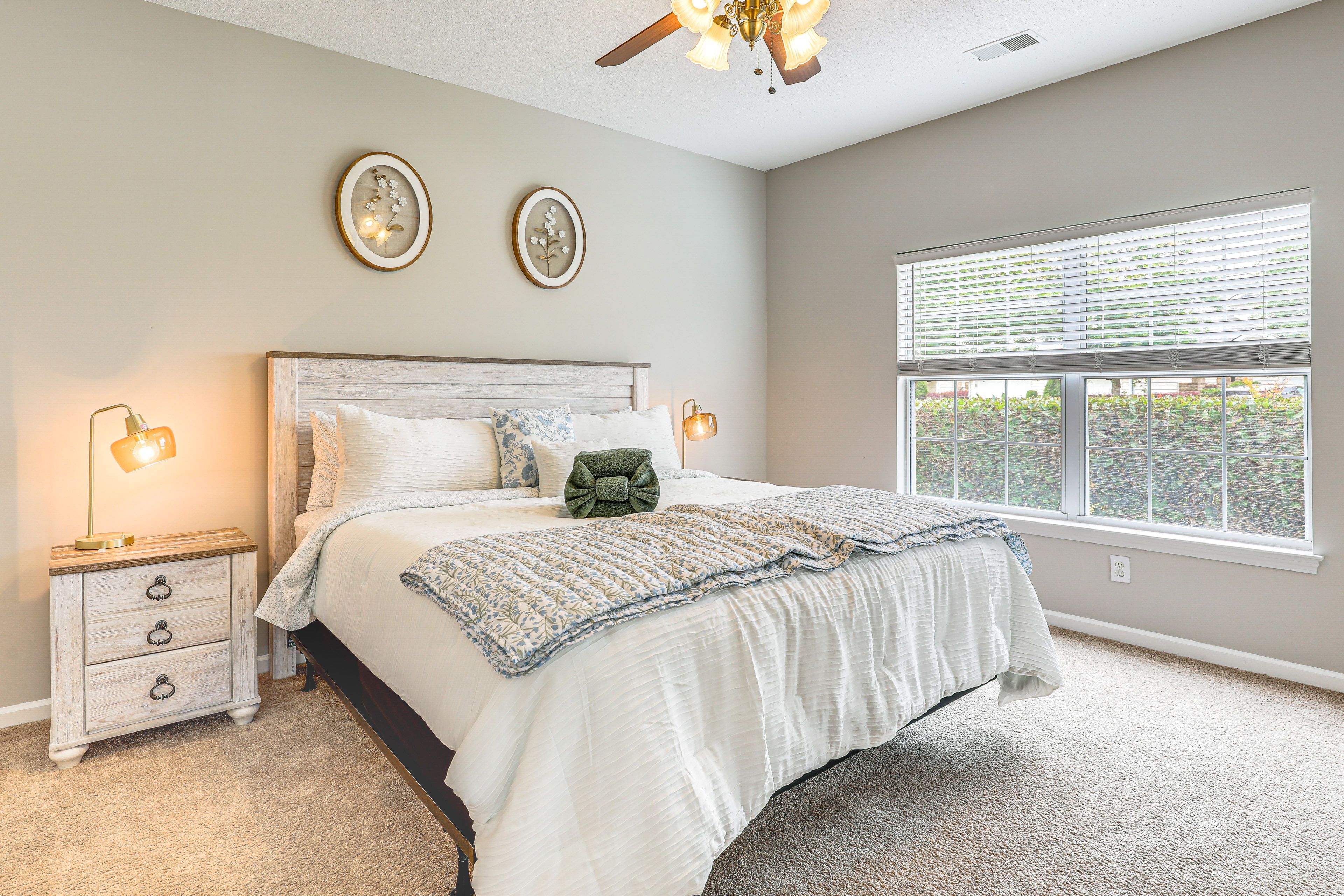 Bedroom 1 | King Bed | En-Suite Bathroom