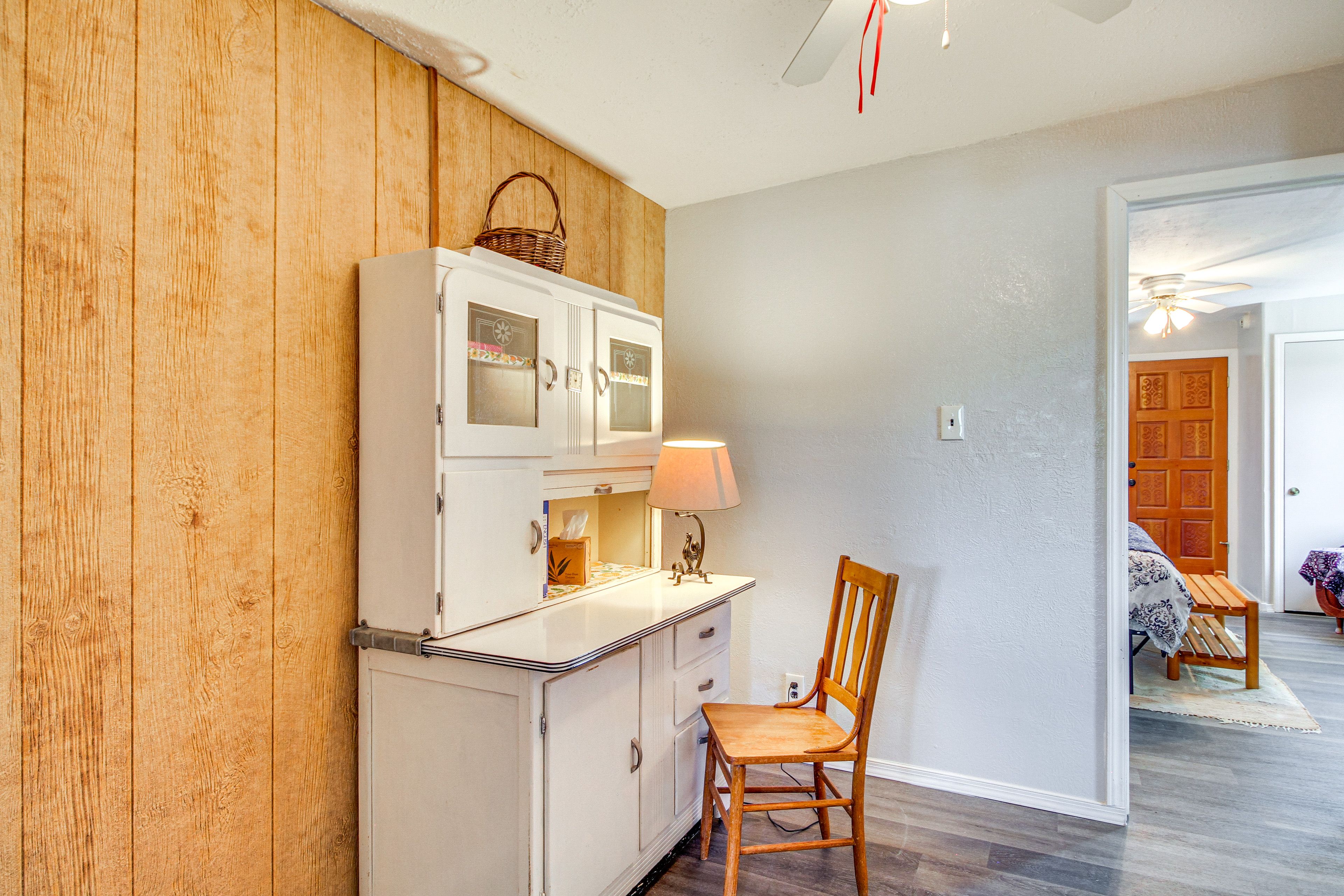 Desk Area