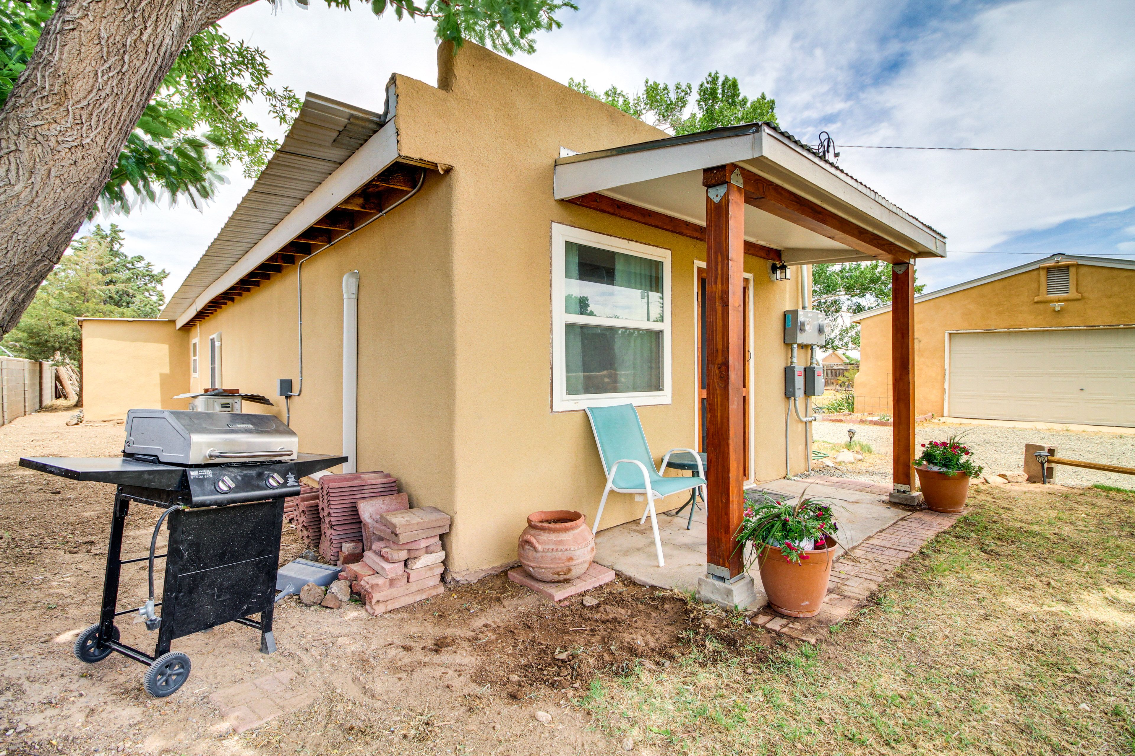 Exterior | Gas Grill