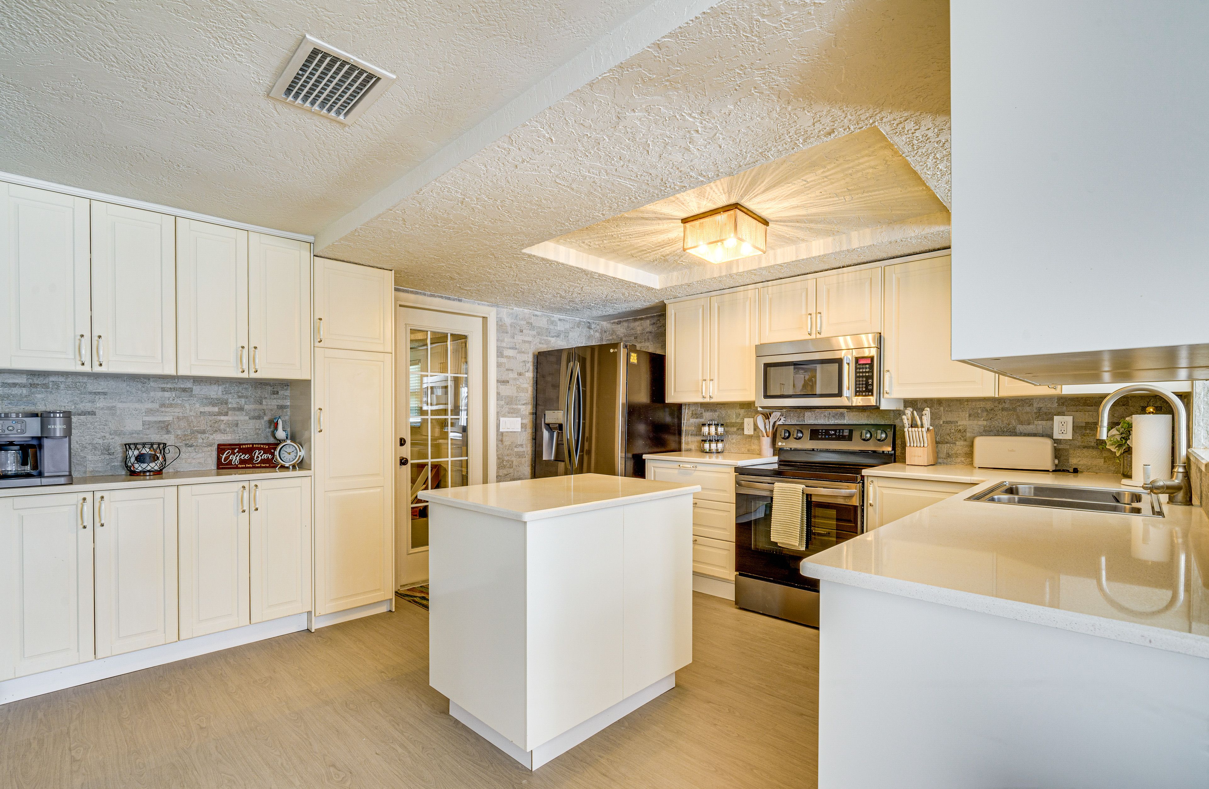 Kitchen | Cooking Basics | Combo Keurig & Drip Coffee Maker