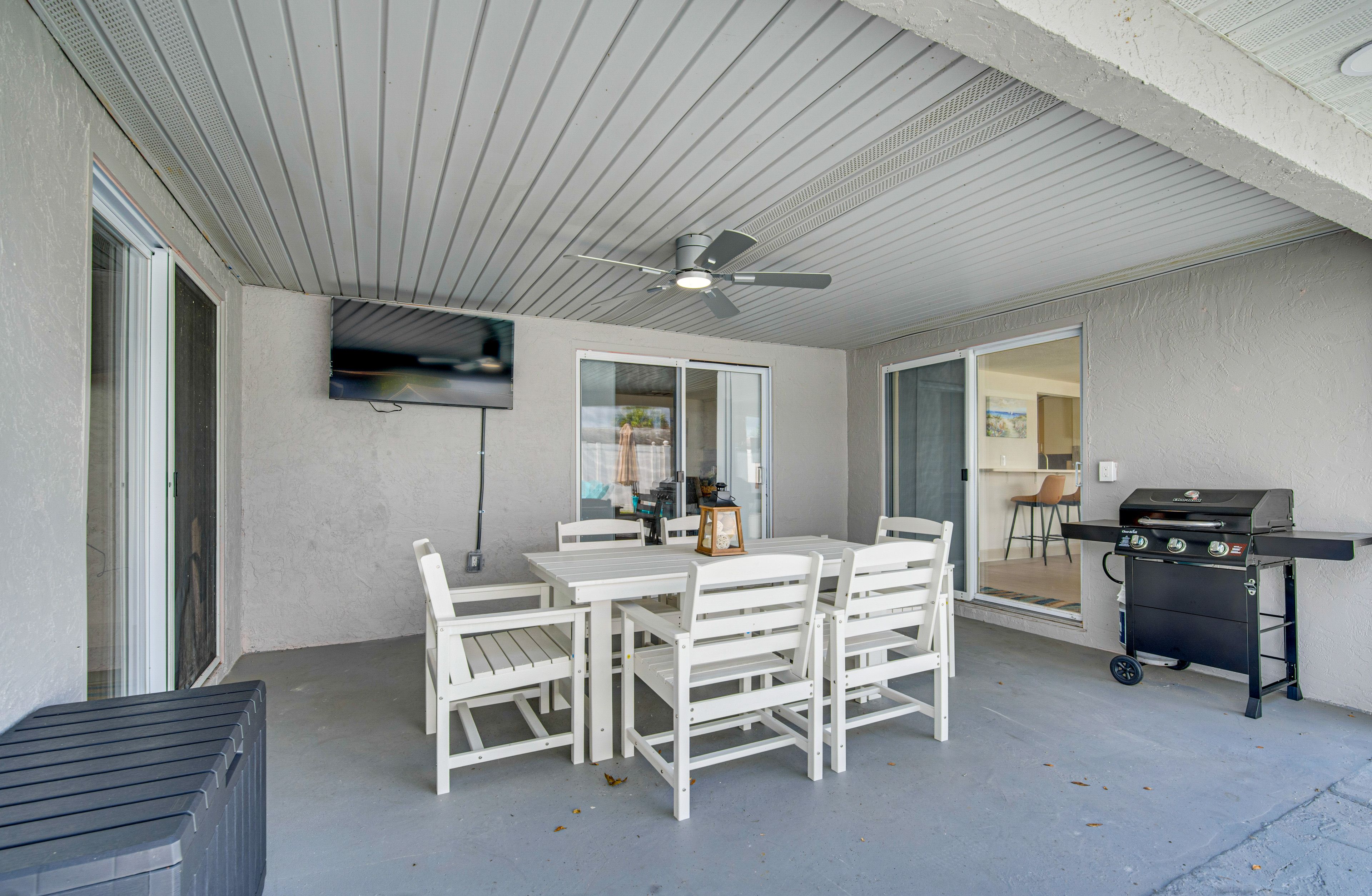 Covered Lanai | Fenced-In Backyard