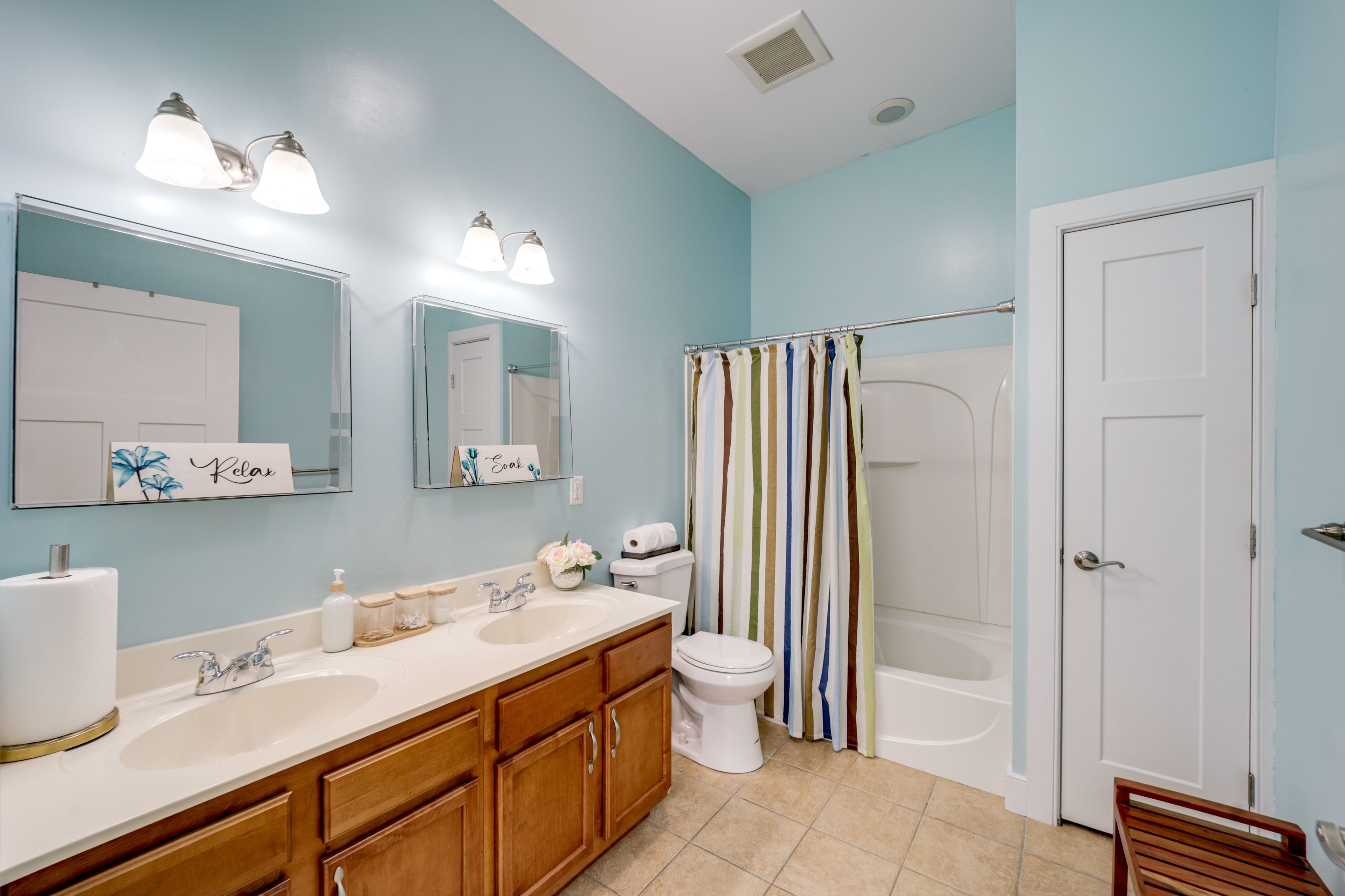 Bathroom | Towels Provided | 2nd Floor