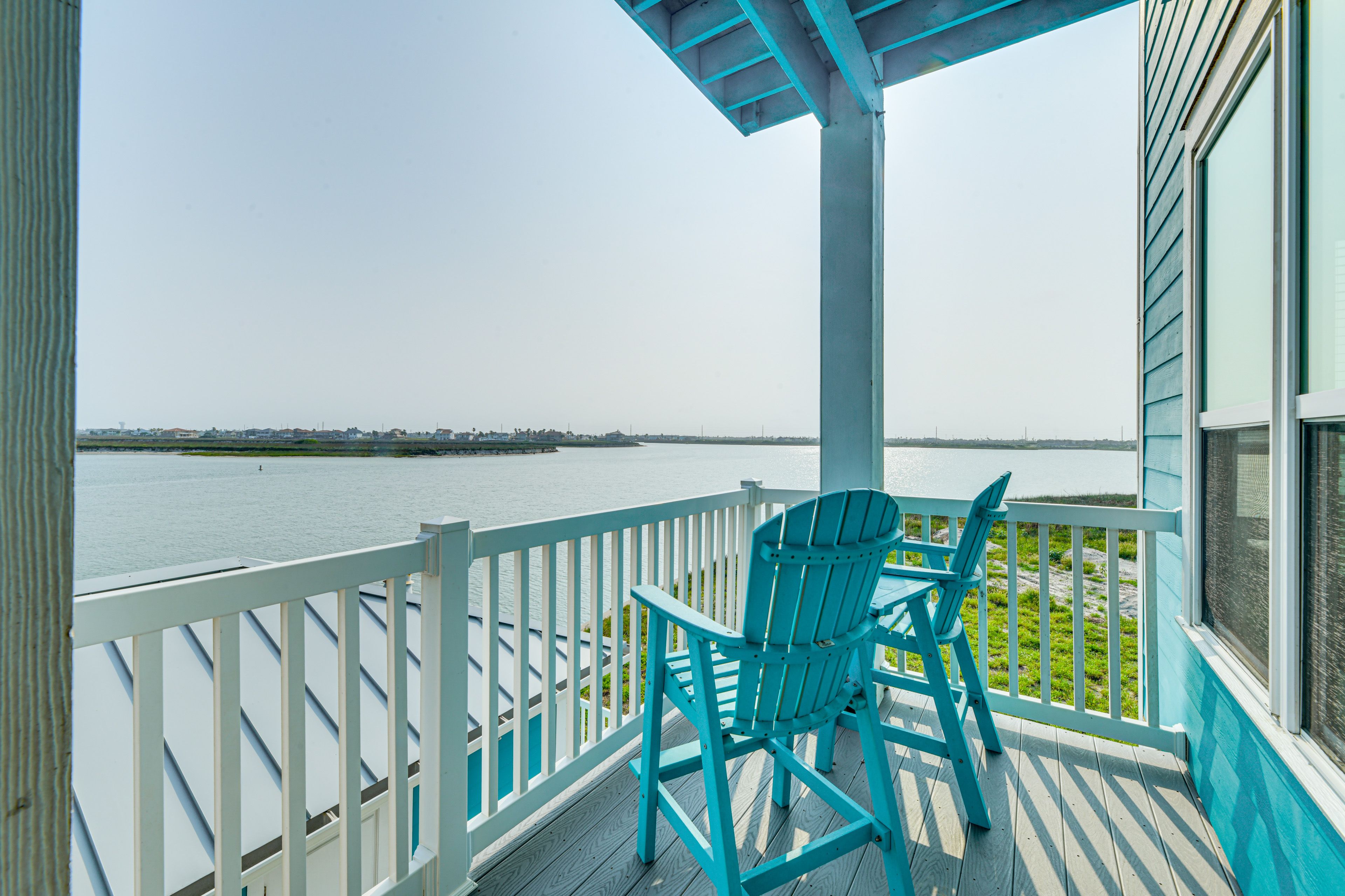 Corpus Christi Vacation Rental | 4BR | 4BA | 2,076 Sq Ft | Stairs Required