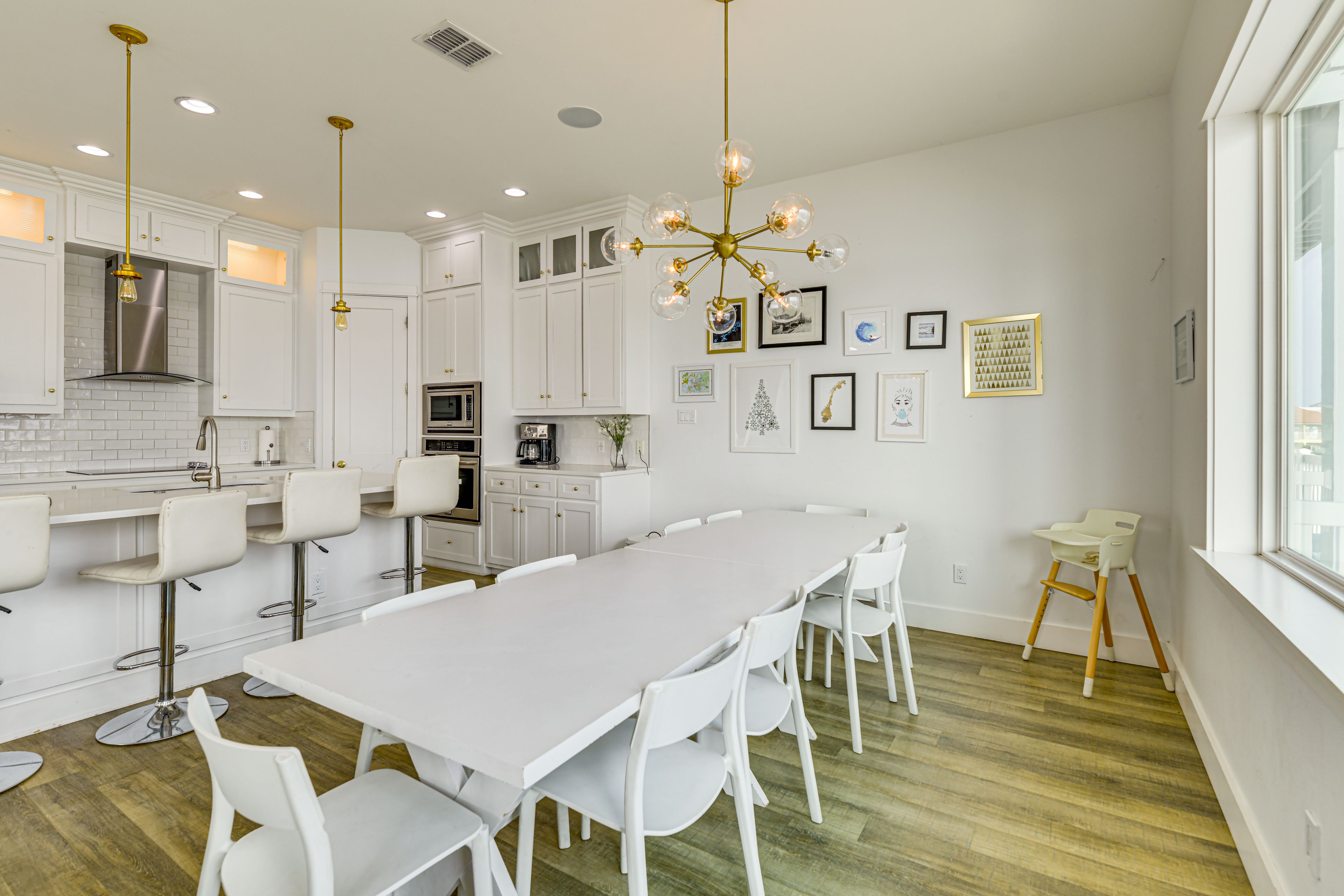 Dining Area | 2nd Floor