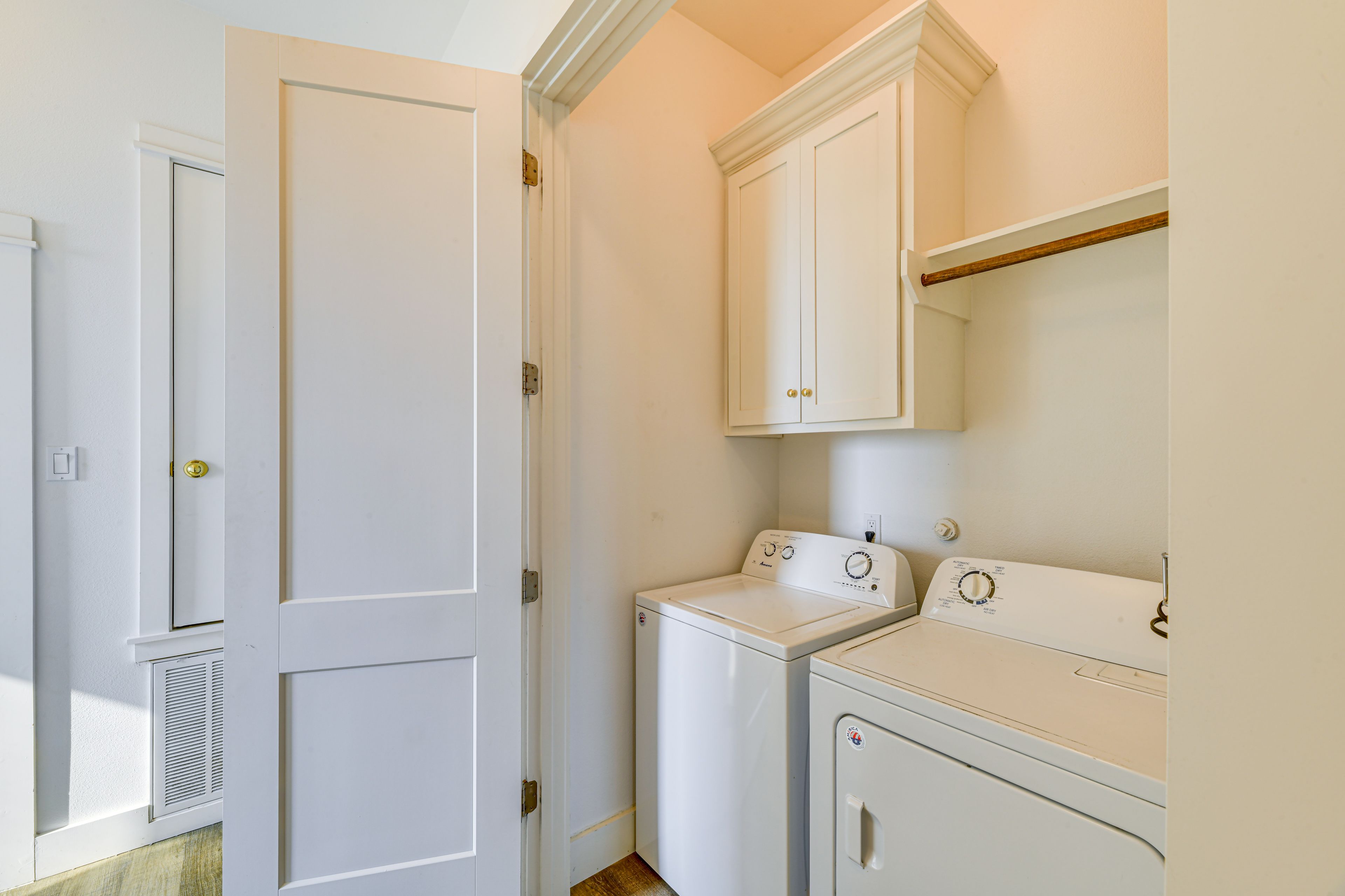 Washer & Dryer | 2nd Floor