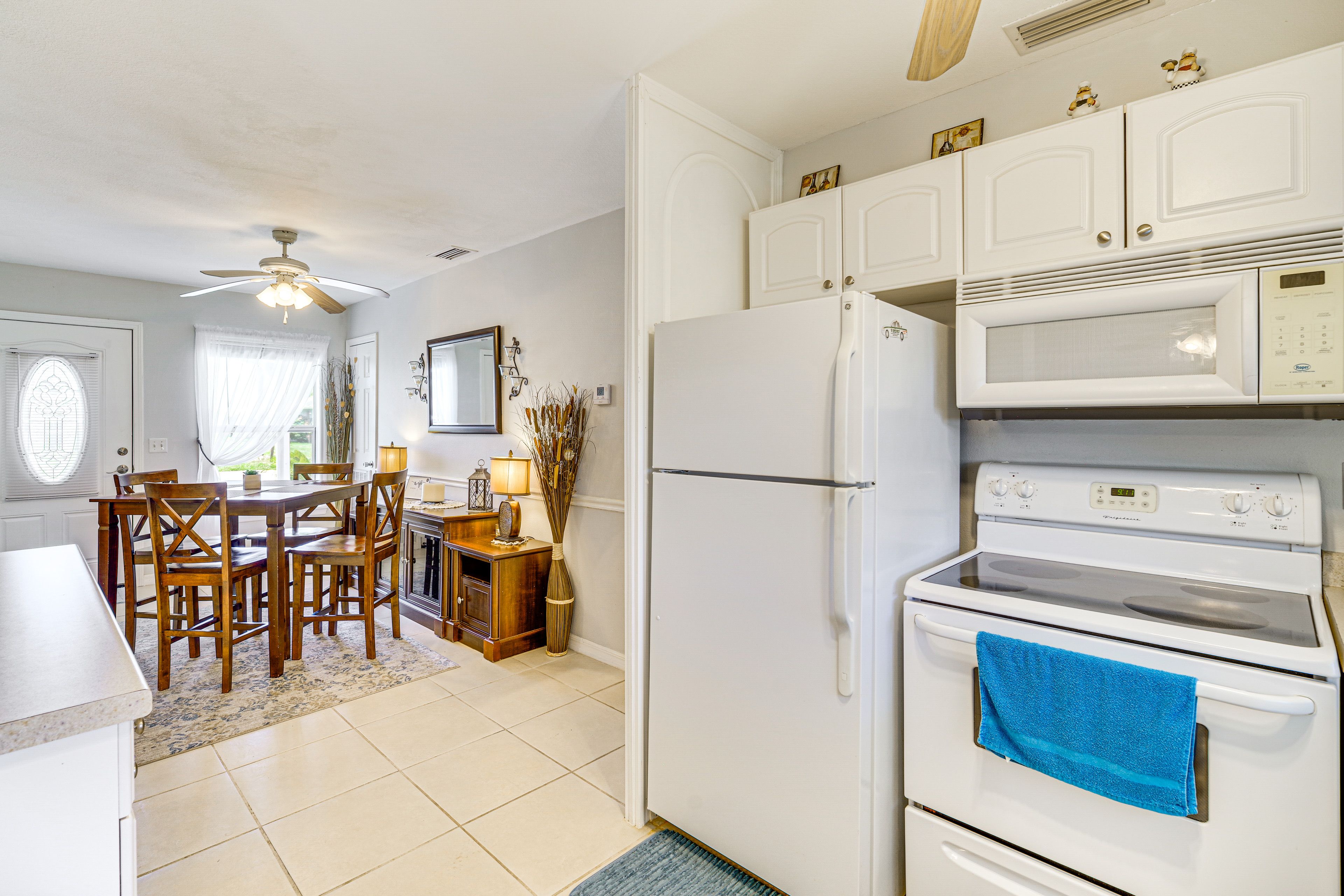 Kitchen | Drip Coffee Maker | Dishwasher | Toaster Oven