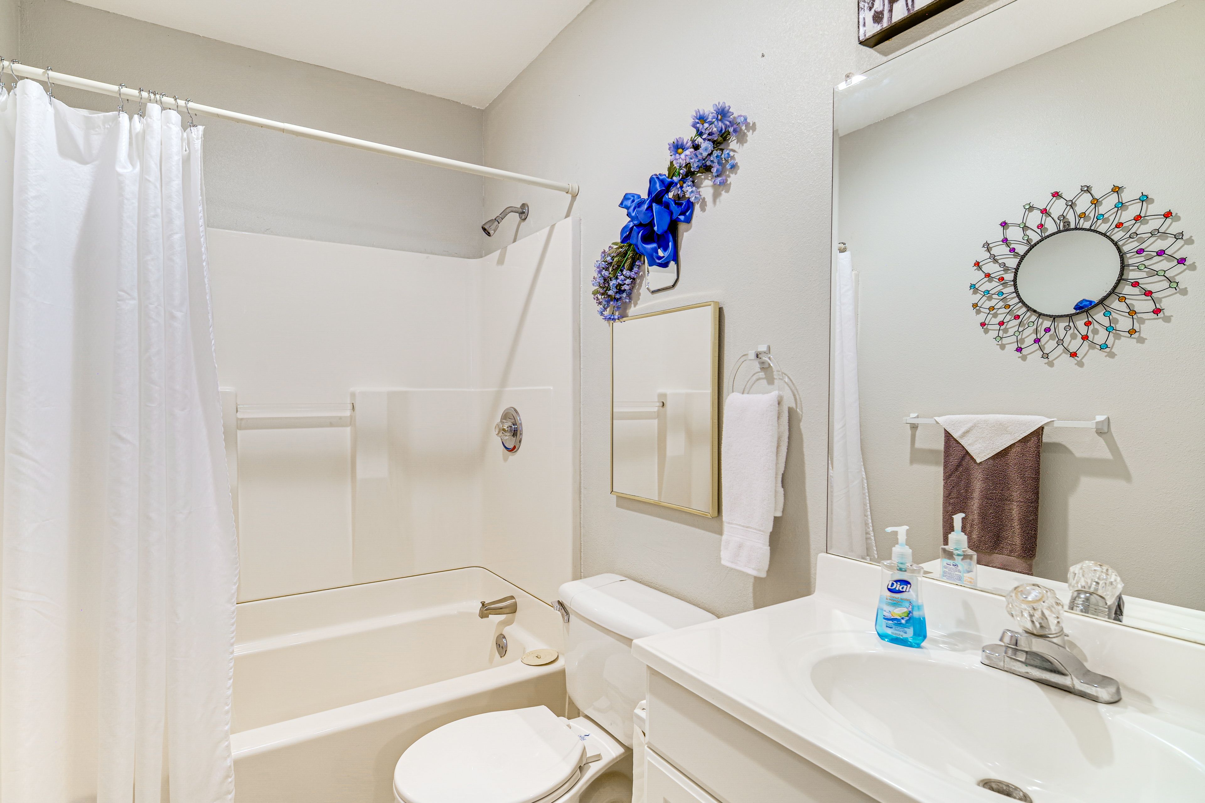 Full Bathroom