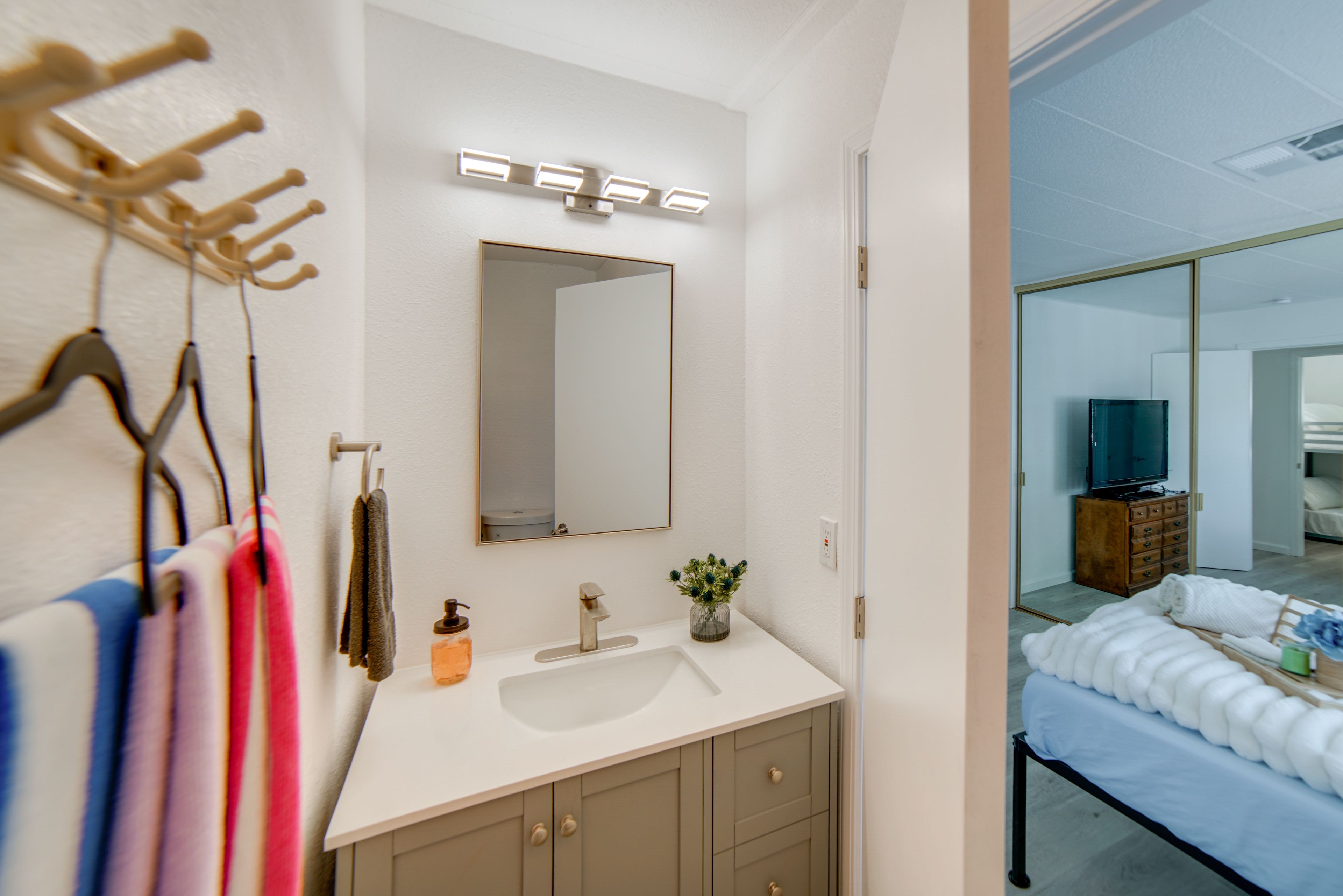 En-Suite Half Bathroom