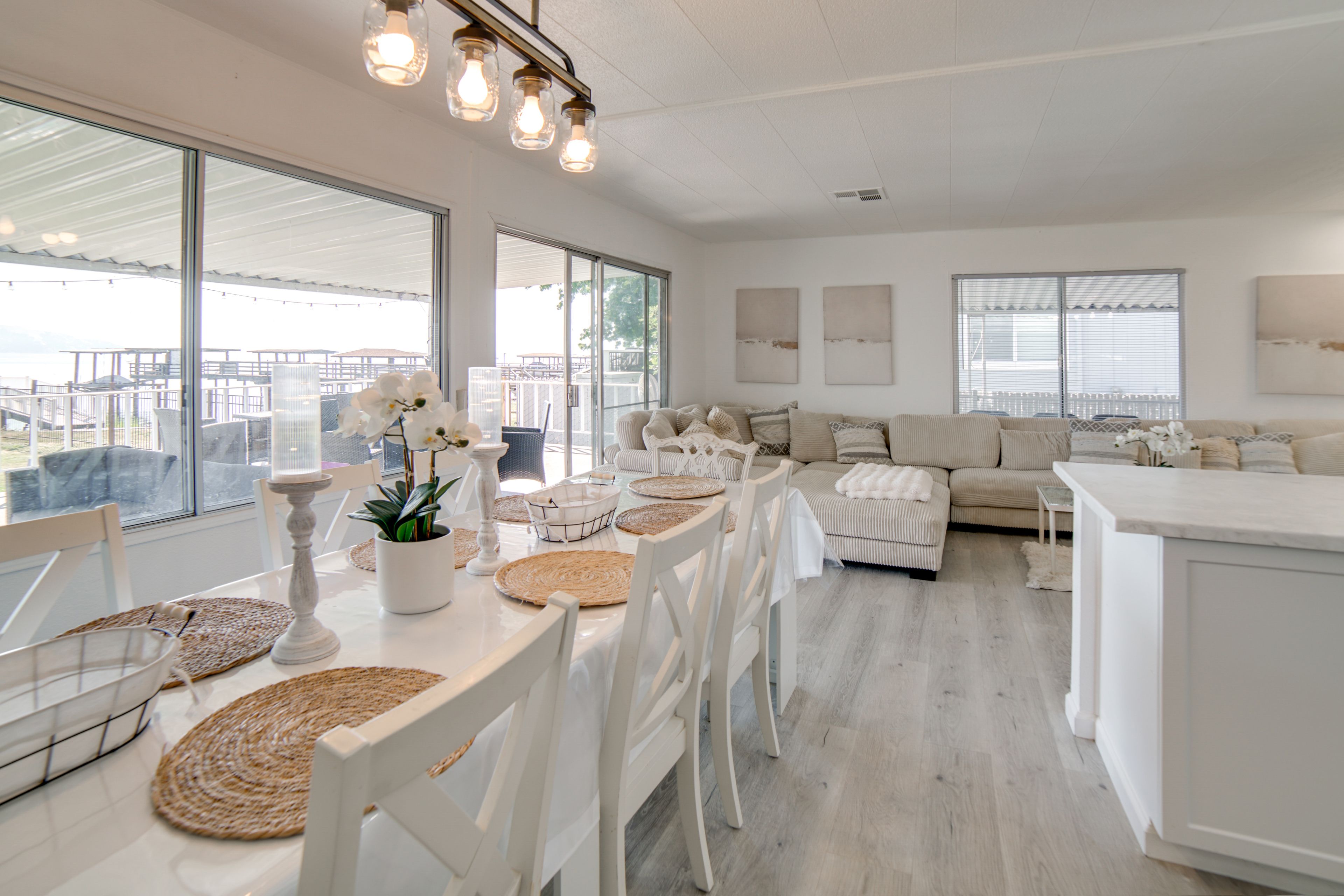 Dining Area | Dishware & Flatware
