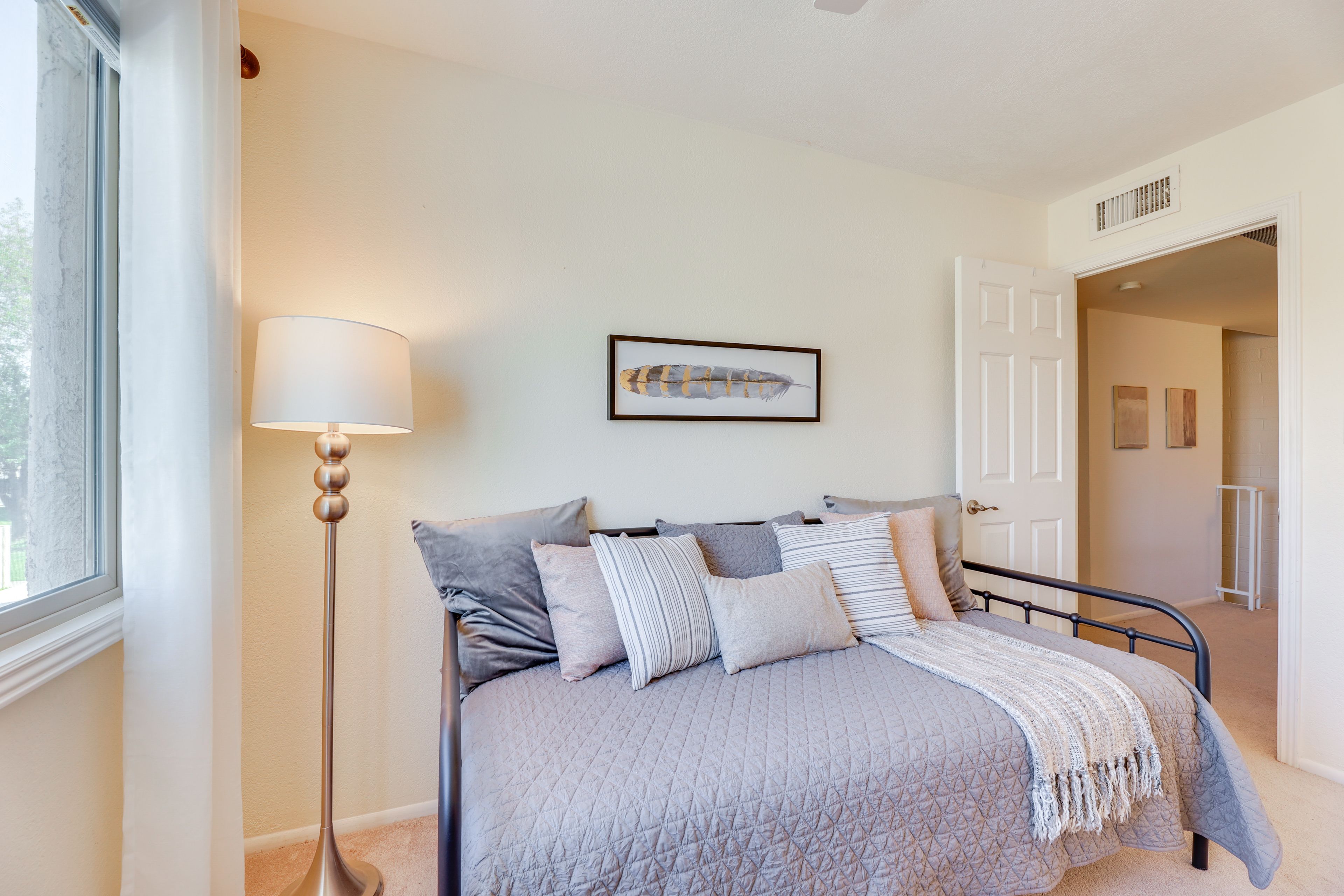 Bedroom 3 | Twin Daybed | 2nd Floor