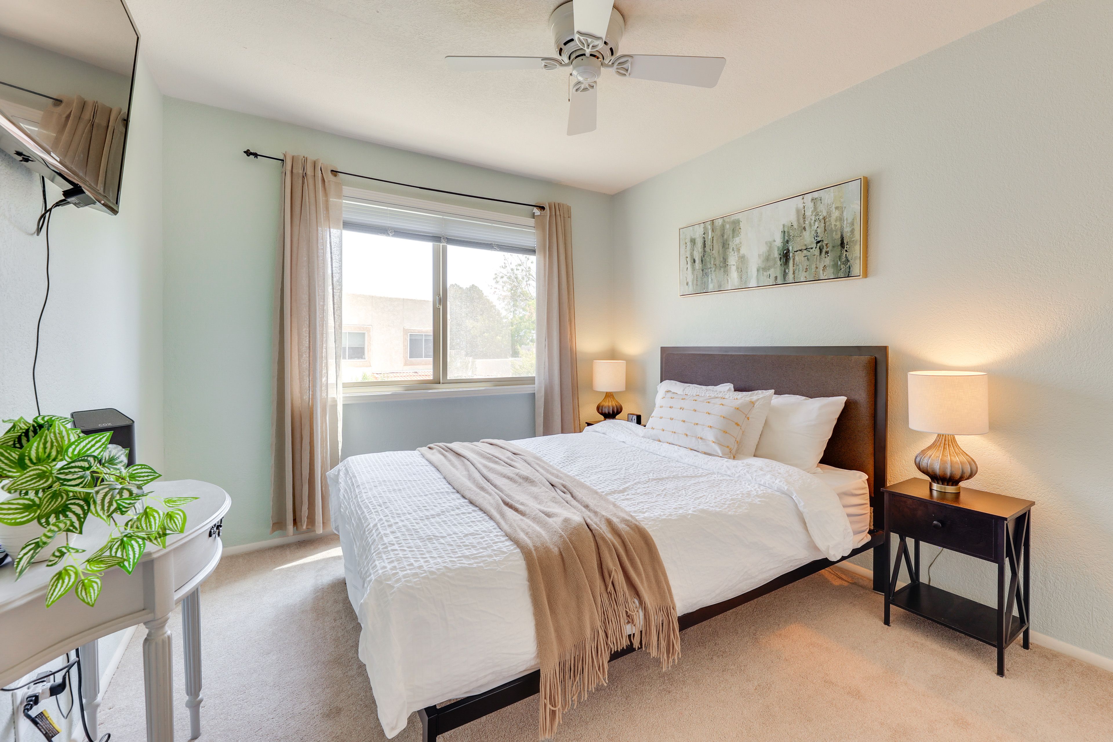 Bedroom 1 | Queen Bed | 2nd Floor | Linens Provided