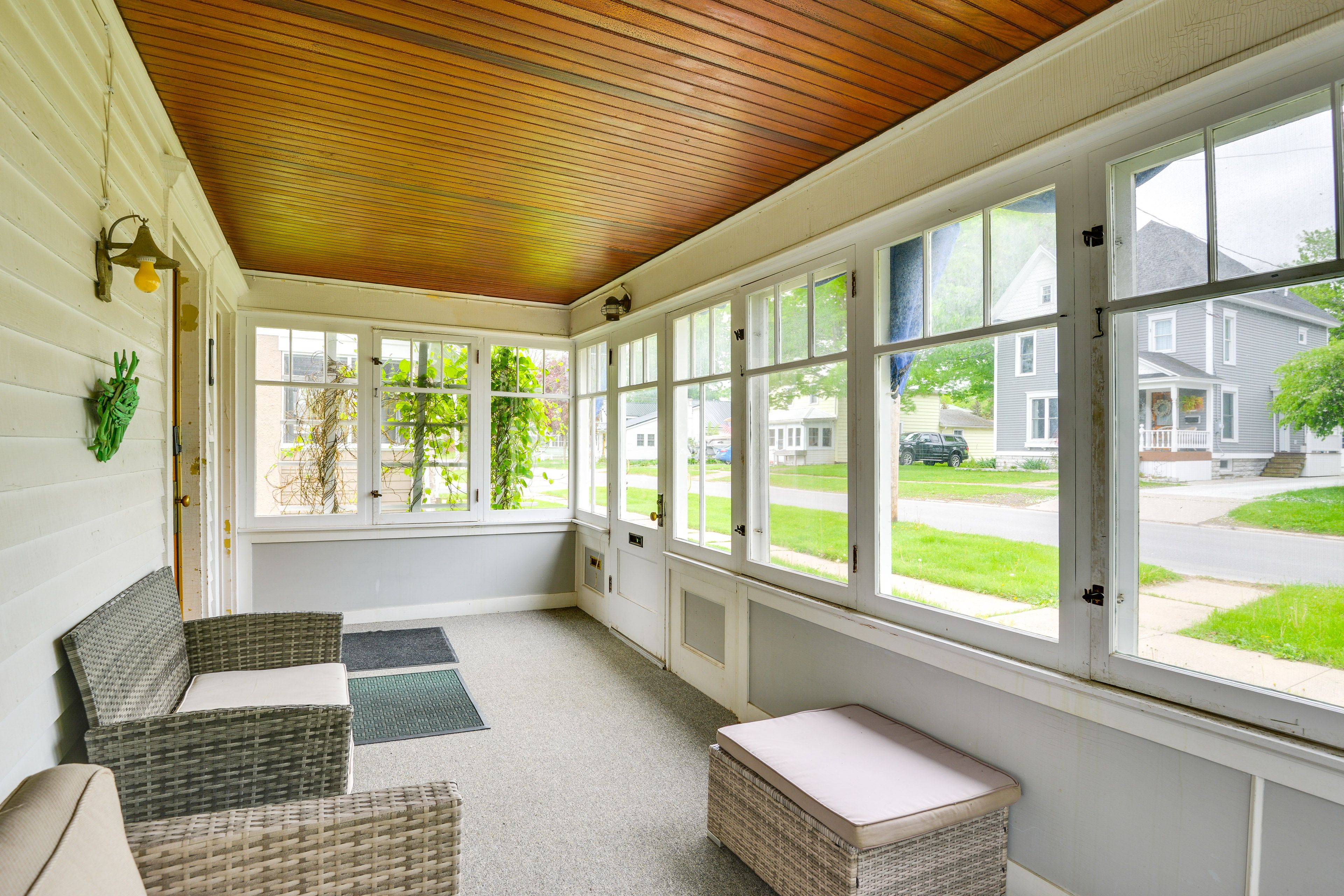 Shared Screened Porch