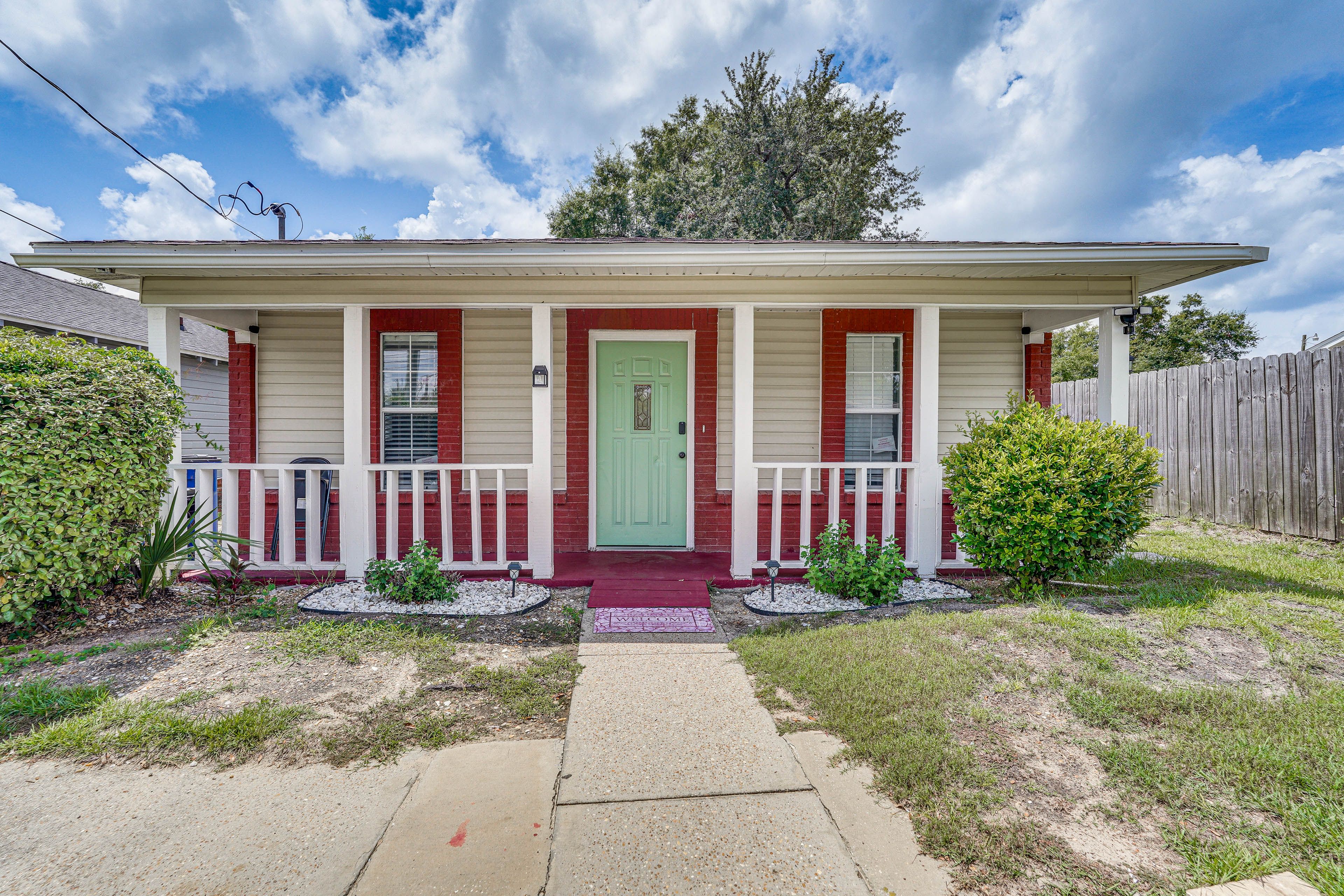 Panama City Vacation Rental | 2BR | 1.5BA | Step-Free Entry | 975 Sq Ft