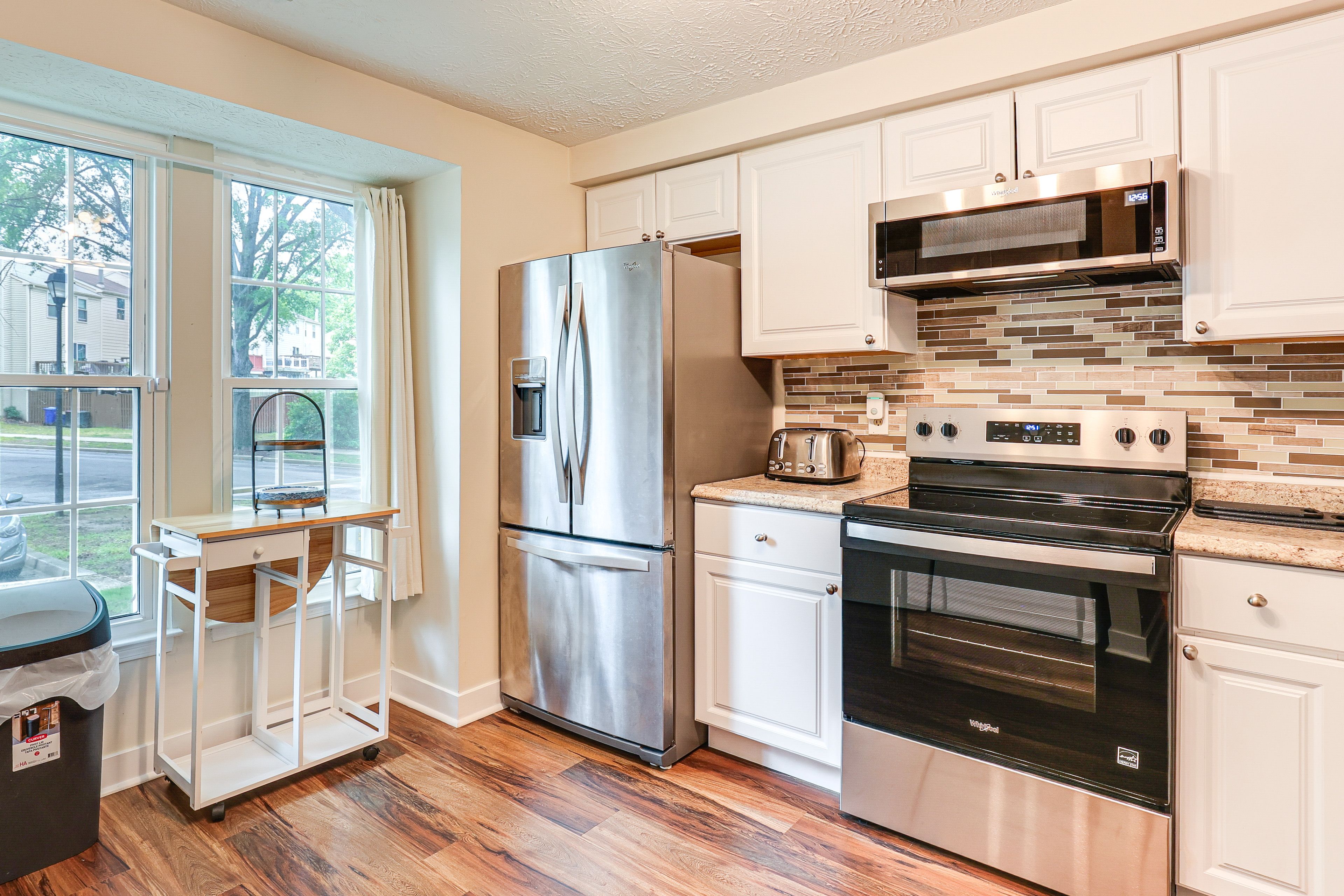 Kitchen | Cooking Basics | Dishwasher | 1st Floor
