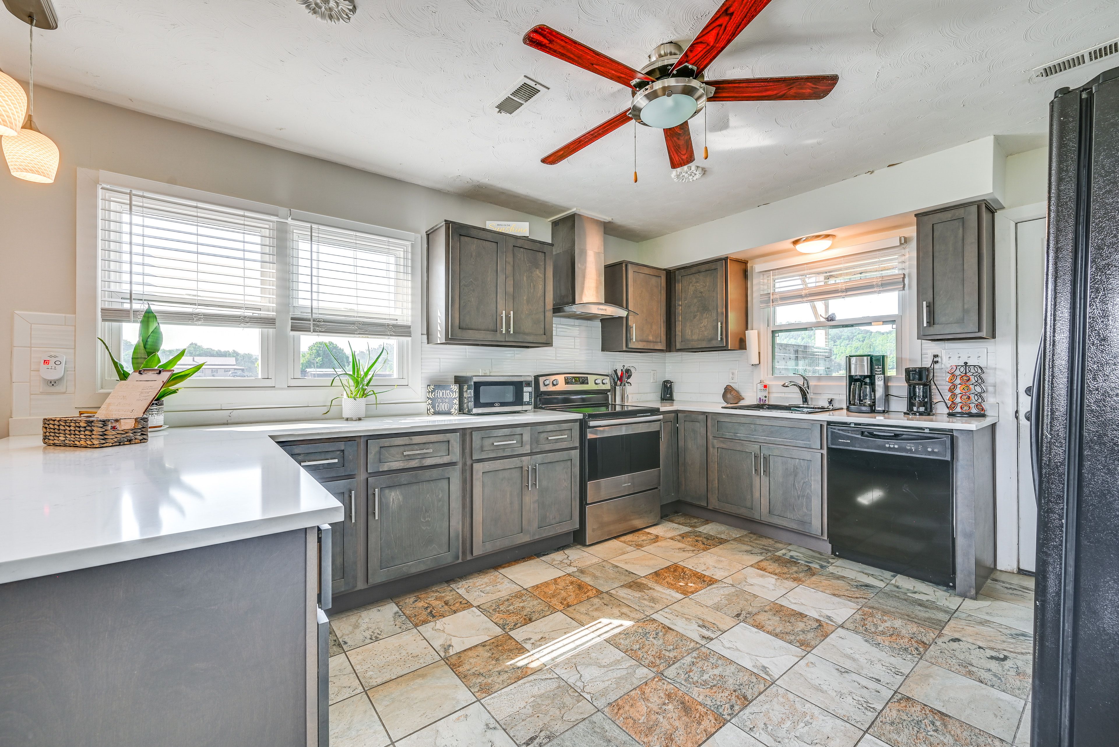 Kitchen | Drip Coffee Maker & Keurig | Dishwasher