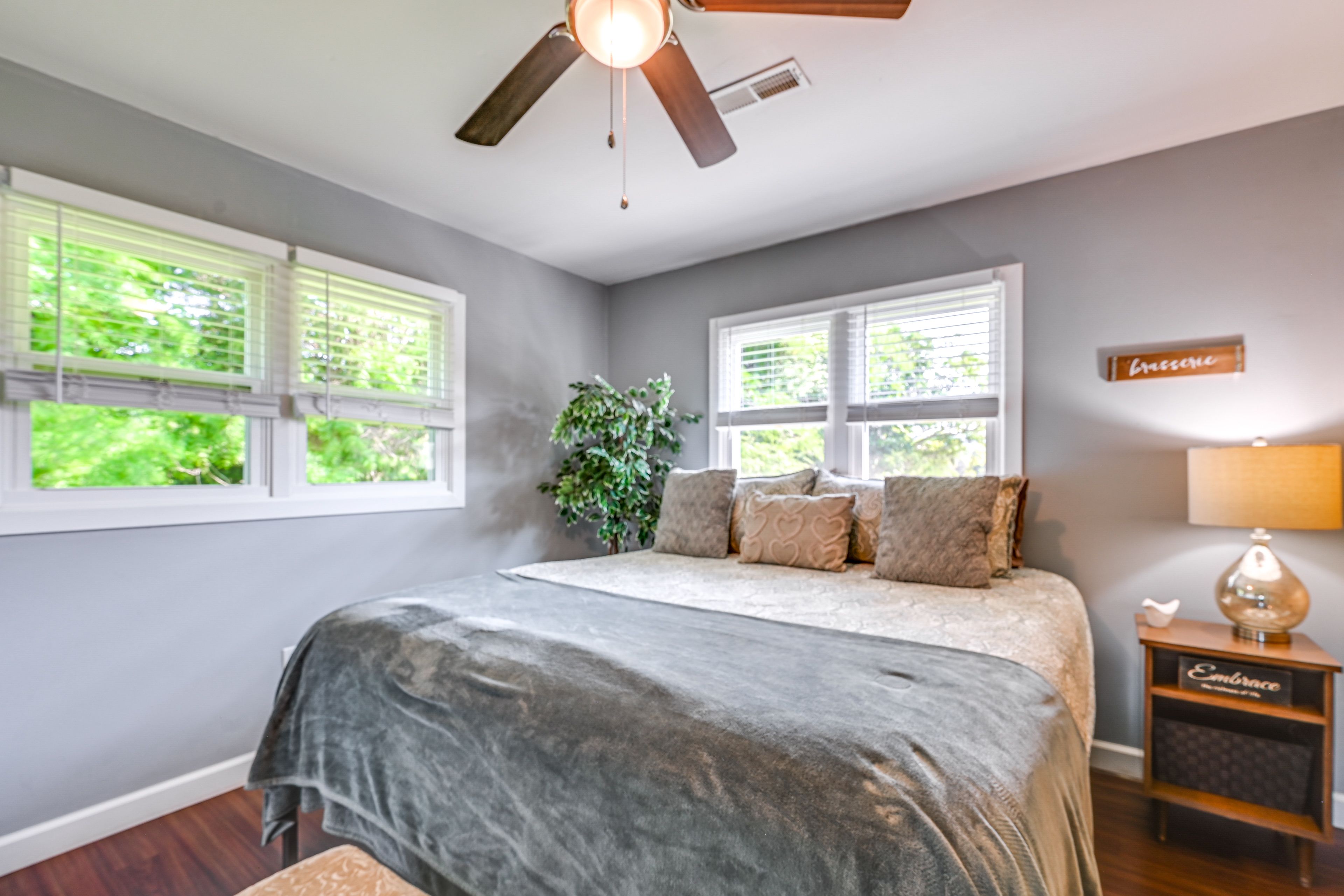 Bedroom 1 | King Bed | Linens Provided