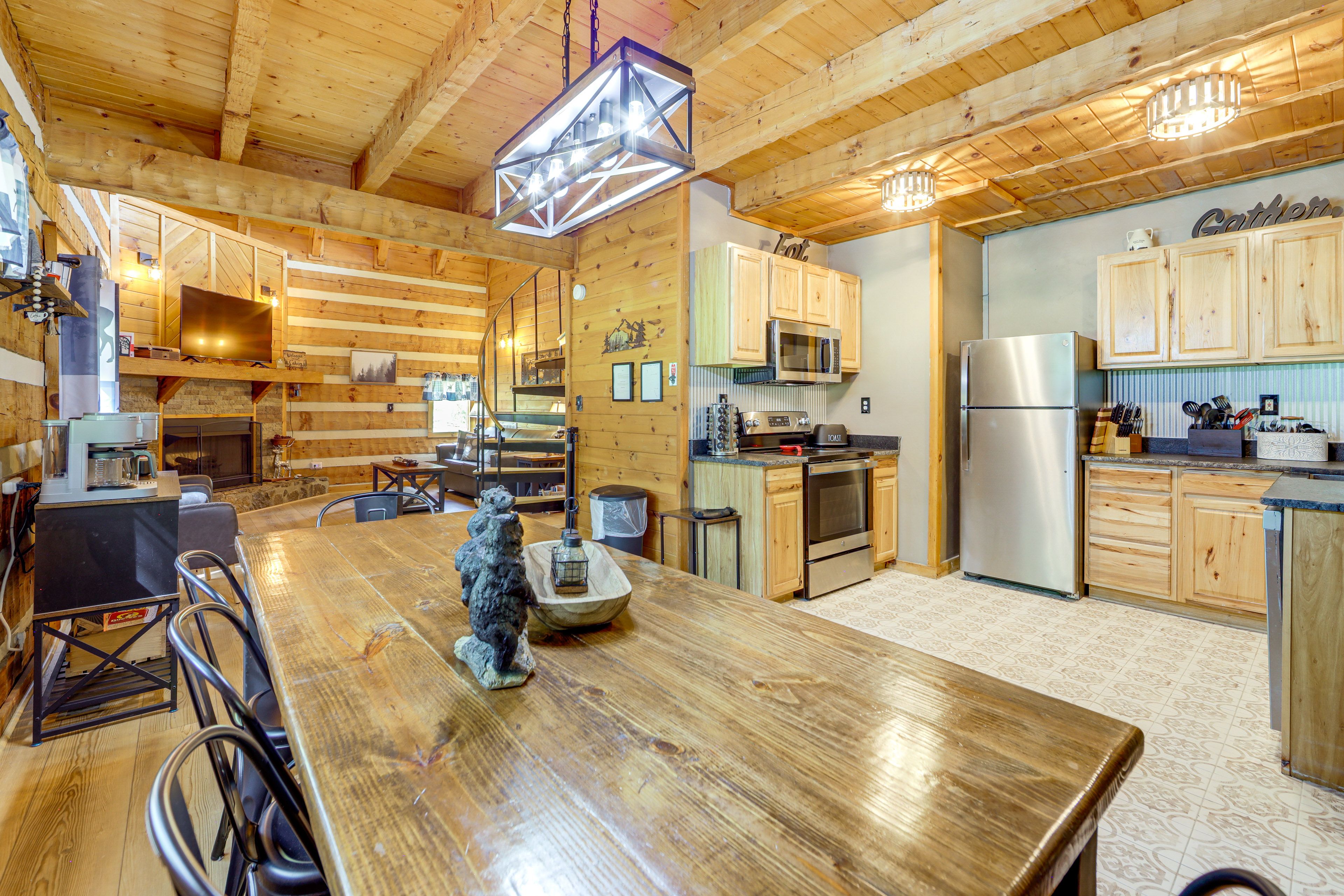 Dining Area | 1st Floor