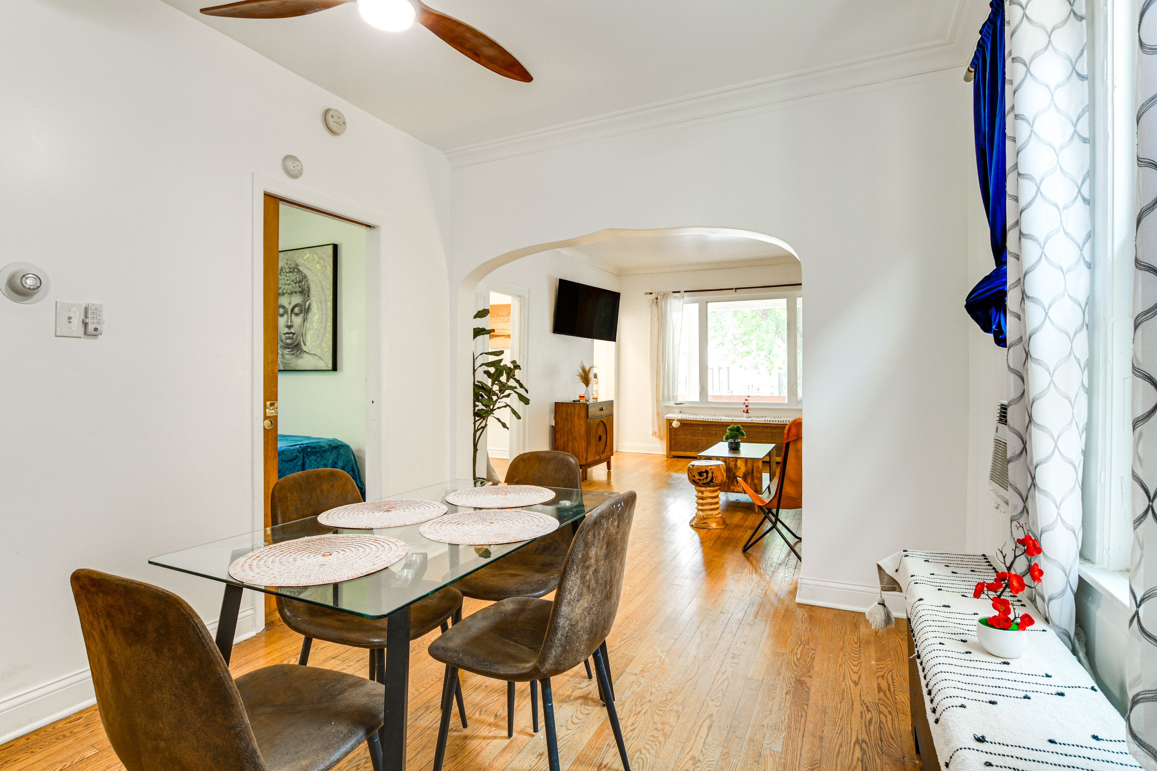 Dining Area | Dishware & Flatware
